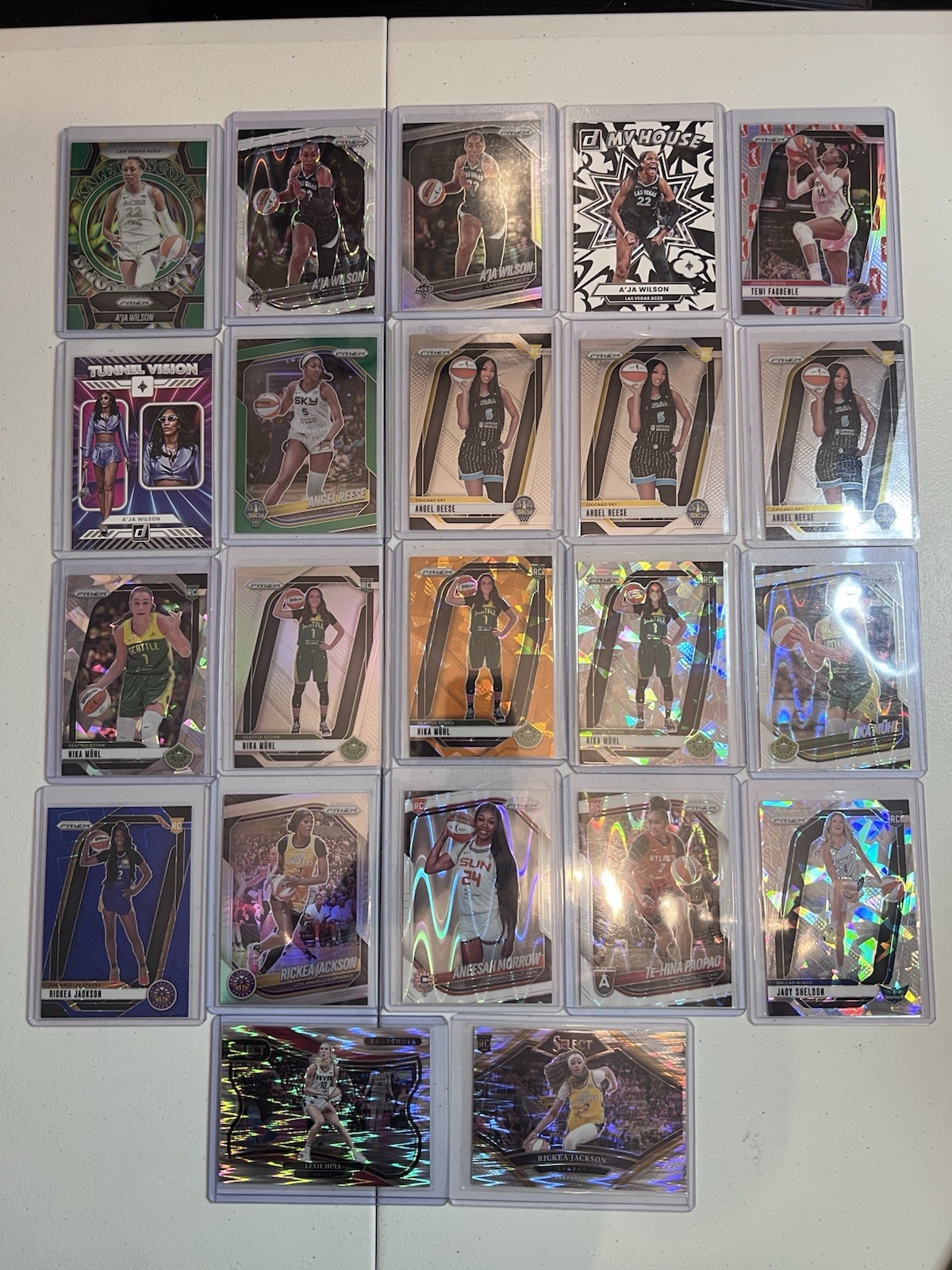 WNBA Lot 217 Cards Lots of Stars Rookies and Inserts Various Players