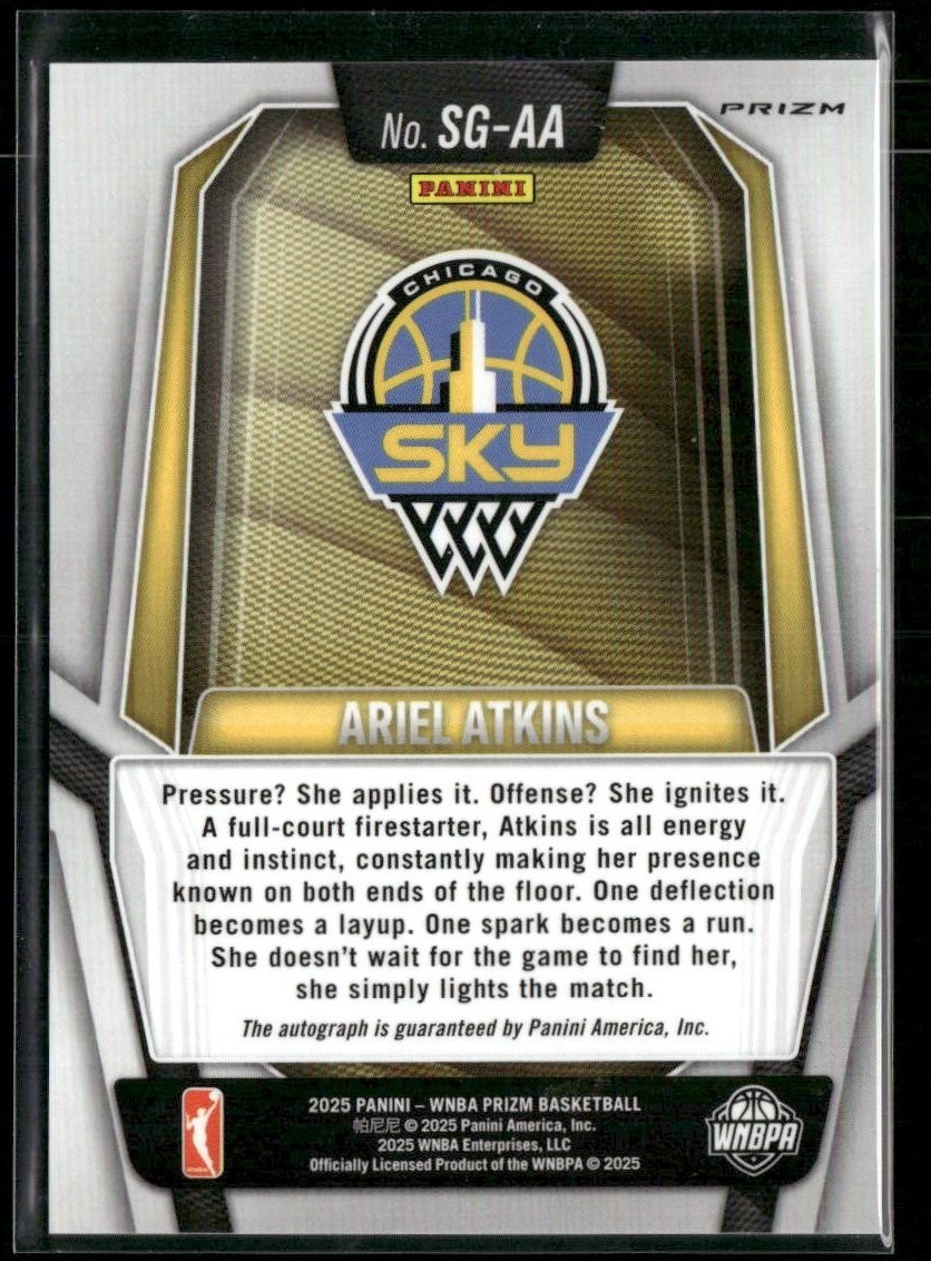 2025 Panini Prizm WNBA Ariel Atkins #SG-AA Green Prizm Signatures AUTO BB1944