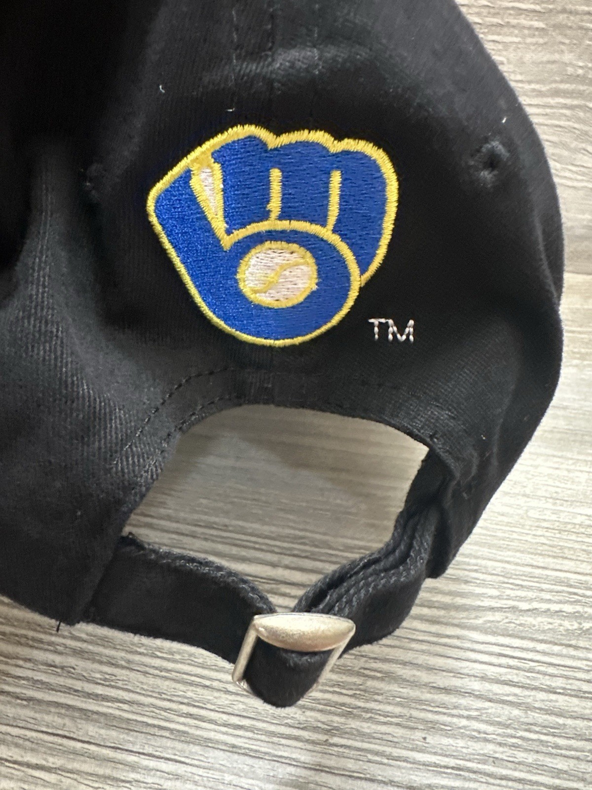 Milwaukee Admirals Hat Cap Black Adult AHL Hockey *See Details/Defect*