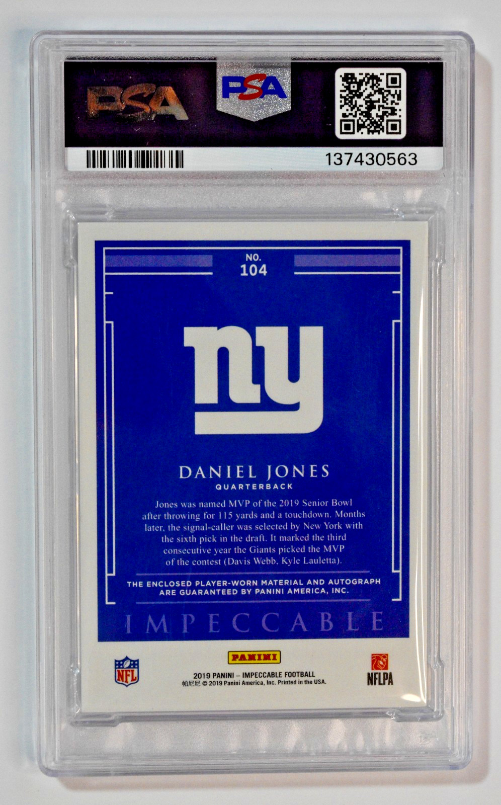 2019 Panini Impeccable #104 Daniel Jones RC Helmet Cleat Patch Auto /19 PSA 8