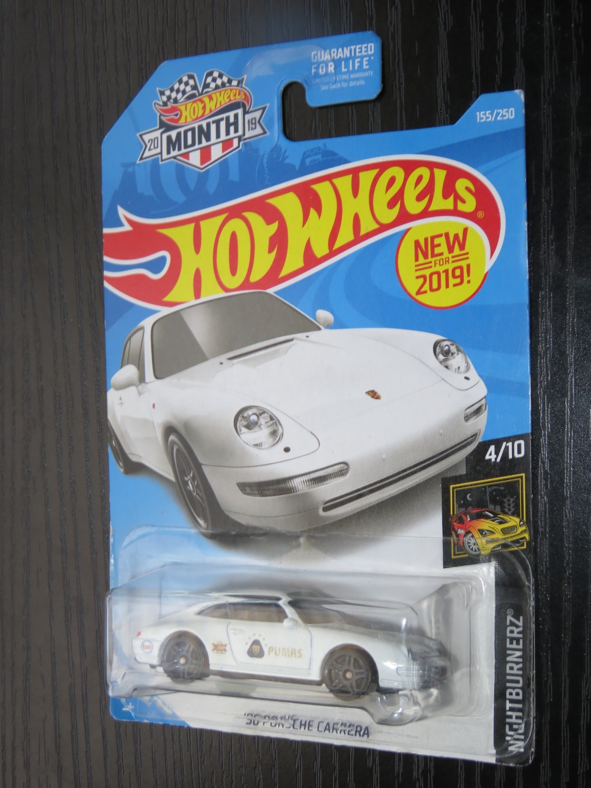 Hot Wheels – Matchbox with U.N.A.M. PUMAS Decals One-Of-A-Kind