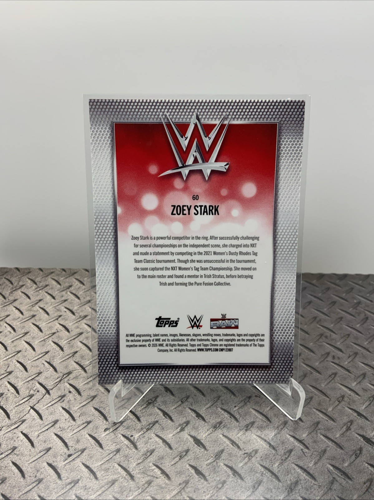 2026 Topps Chrome WWE – Negative Refractor – #60 Zoey Stark