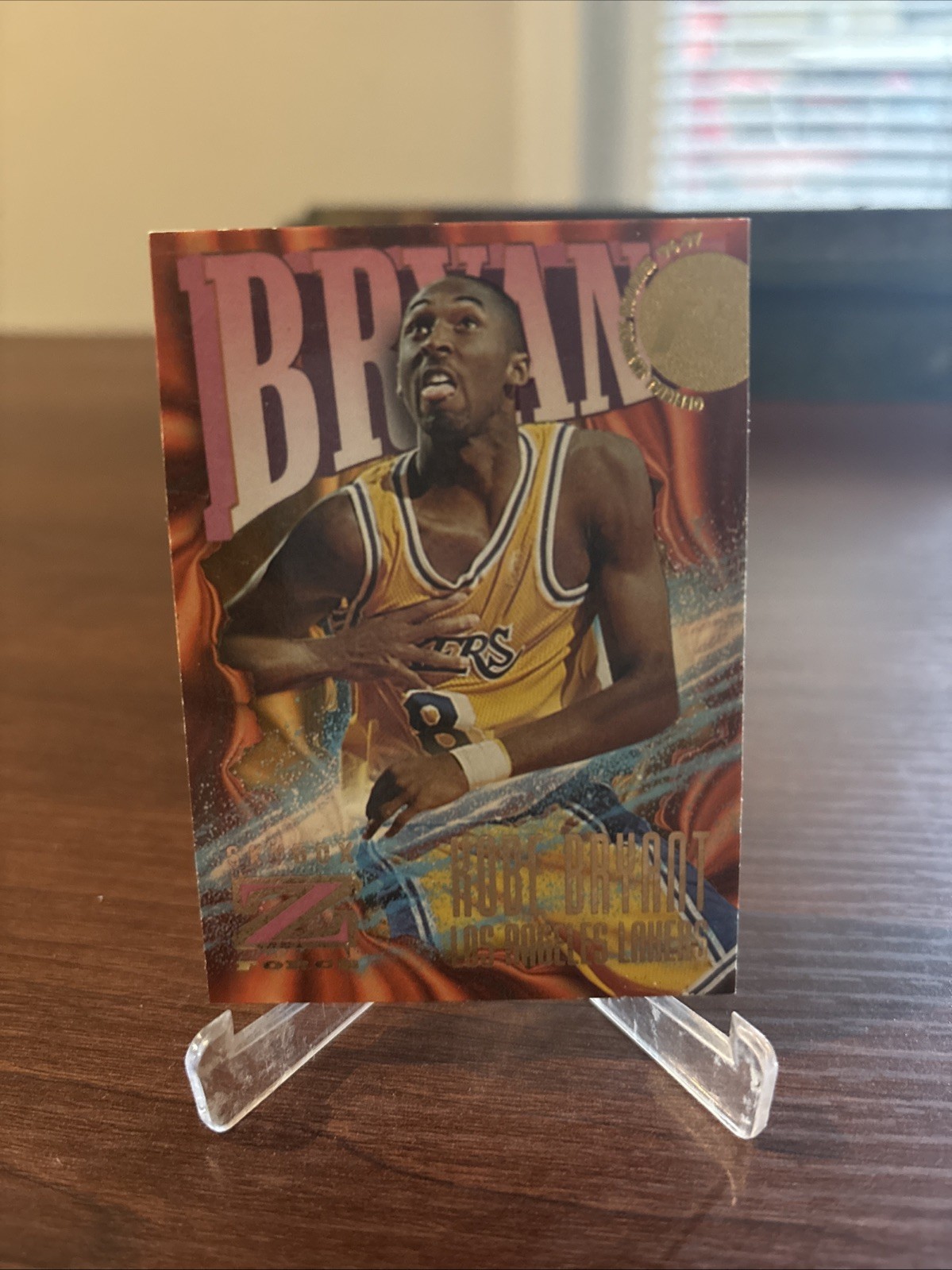 L.A. Lakers Kobe Bryant 1997 Fleet Skybox Z Force Refractor Ready For grading