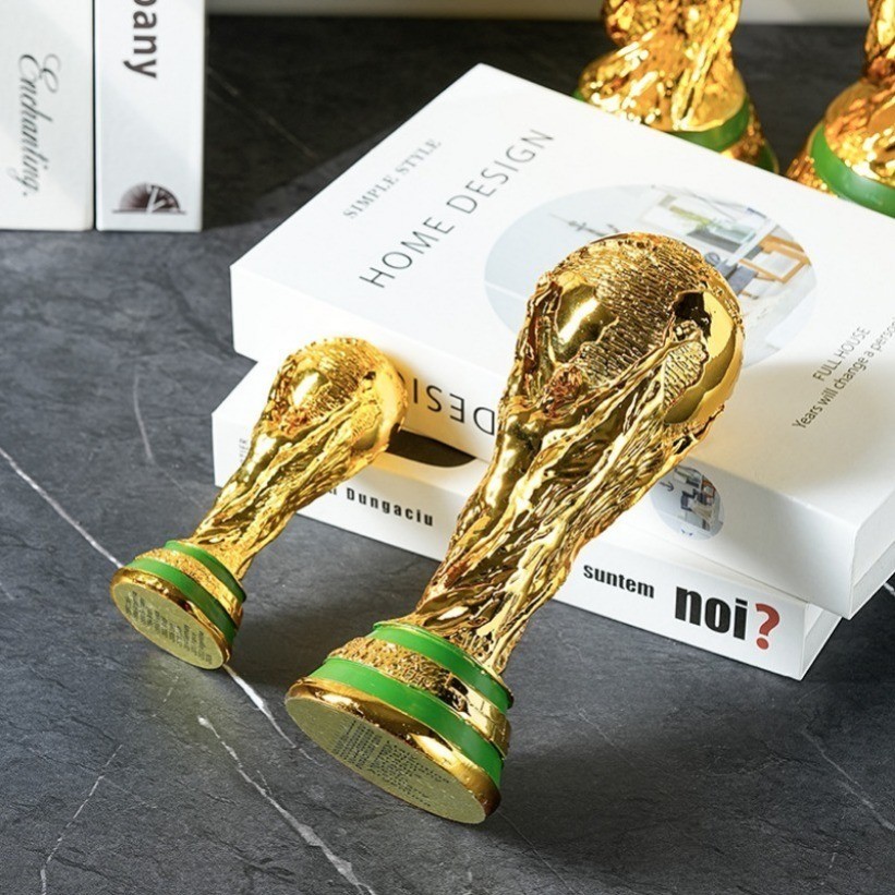 1:1 World Cup Replica Trophy Full Size 2022 Qatar -Height 36cm/14in ornament New