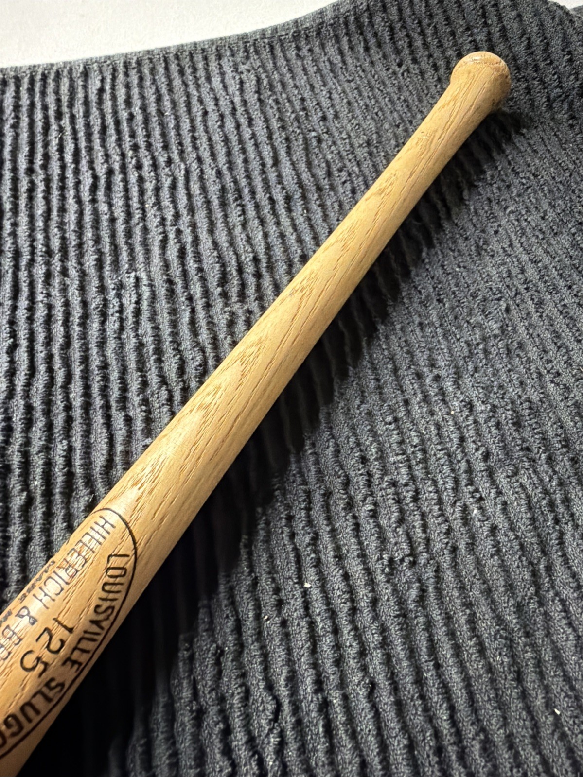 Vintage 1960’s Tony Oliva 16 Inch Lou Slugger Mini Bat, Minnesota Twins, Nice