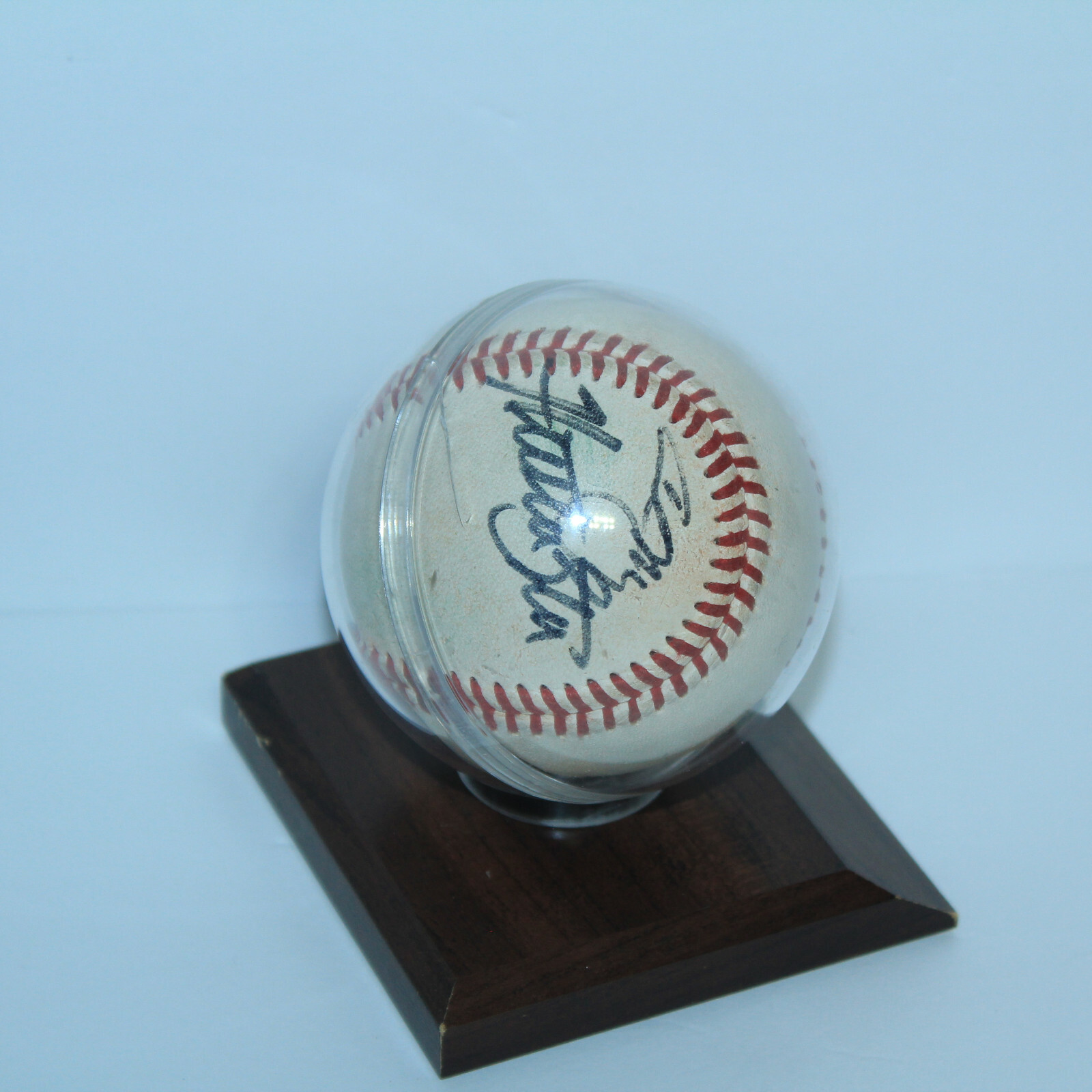 VERY COOL BIG 12 NCAA CHAMPIONSHIP 3-PLAYER SIGNED BASEBALL IN DISPLAY DOME