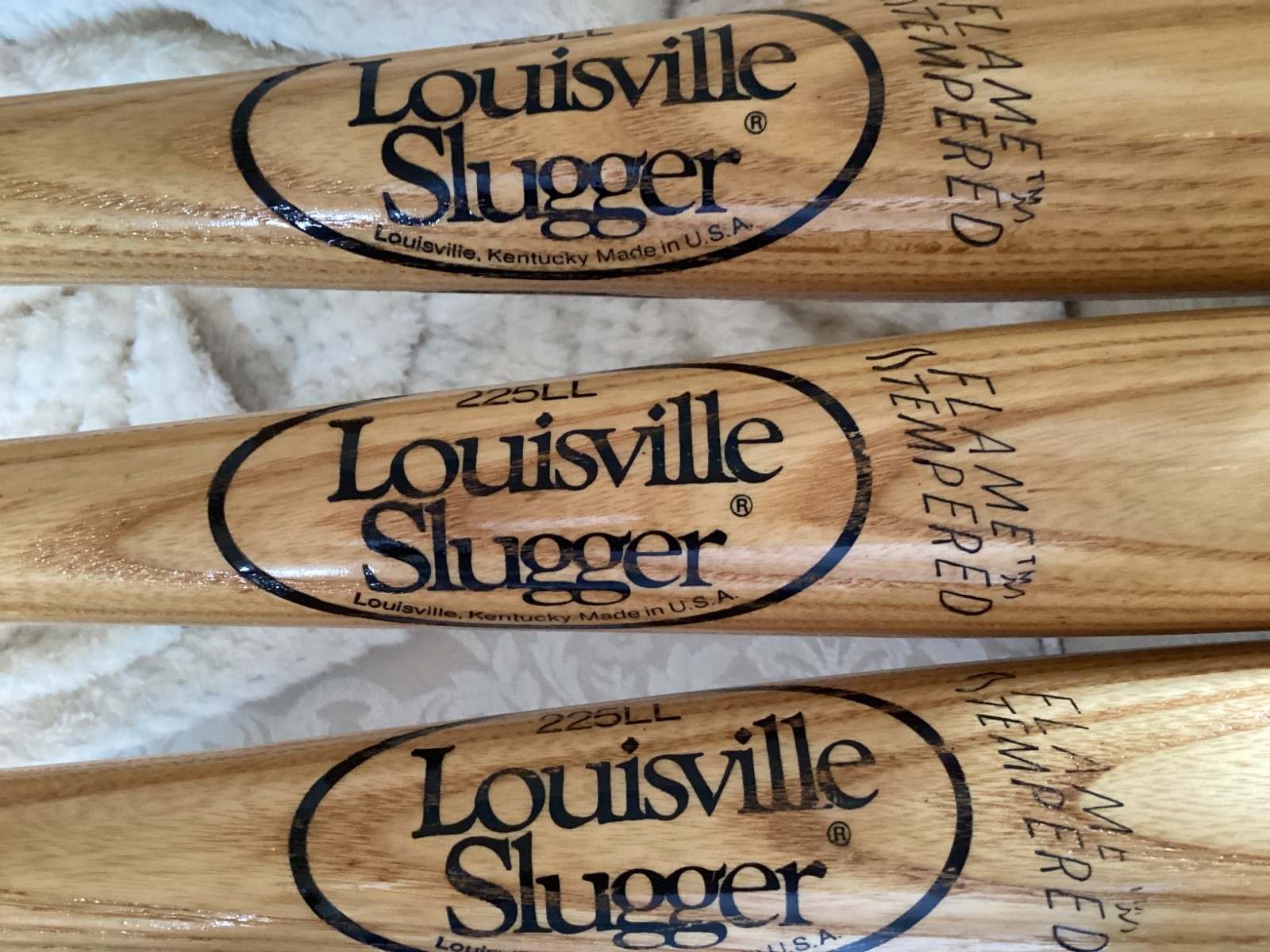 Louisville Slugger 225LL 30″ Bat Ken GriffeyJR,Cal RipkenJR, or DarrylStrawberry