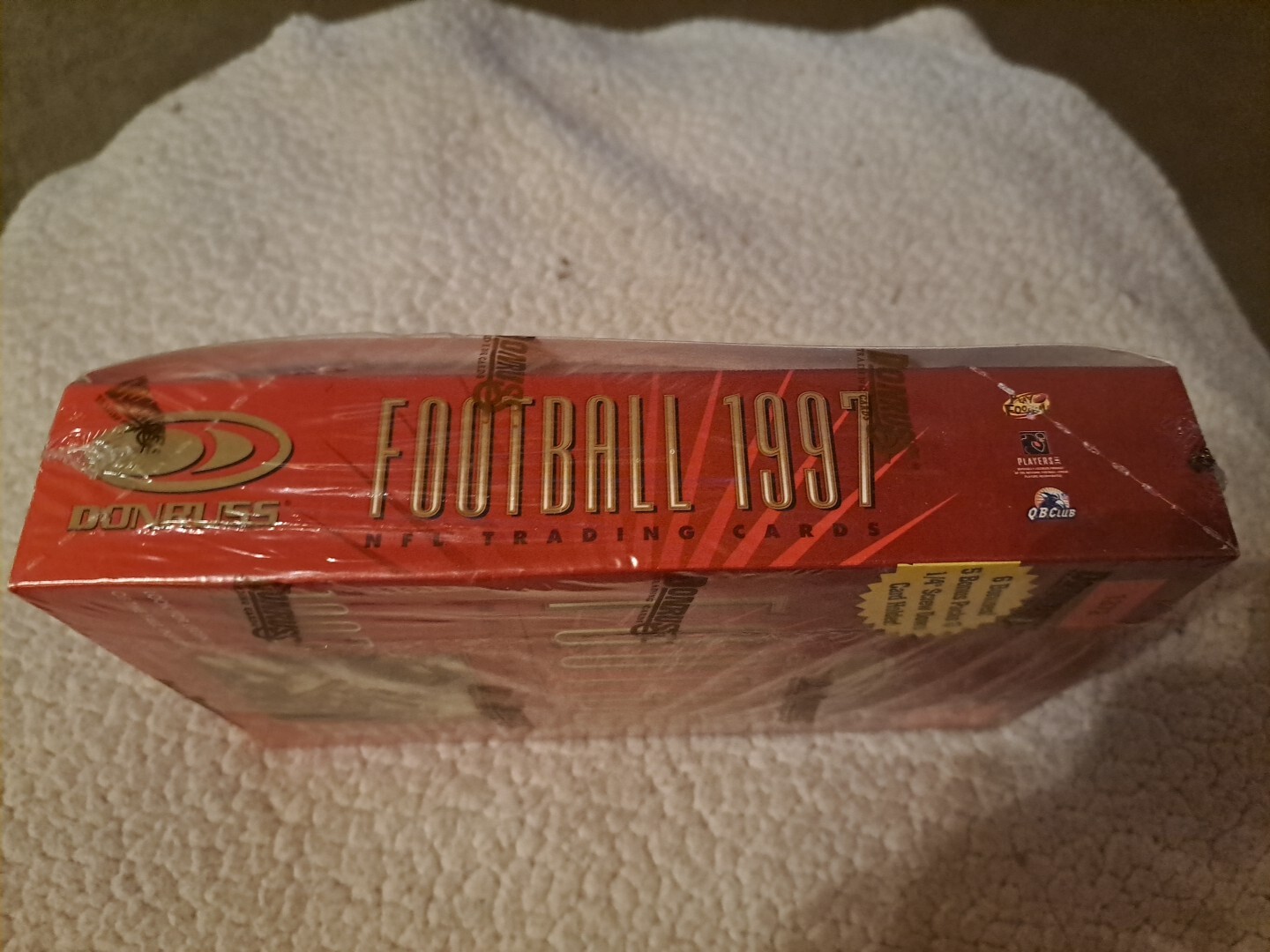 1997 Donruss Football Hobby Box 150 NFL Trading Card Factory Sealed Legends Fall