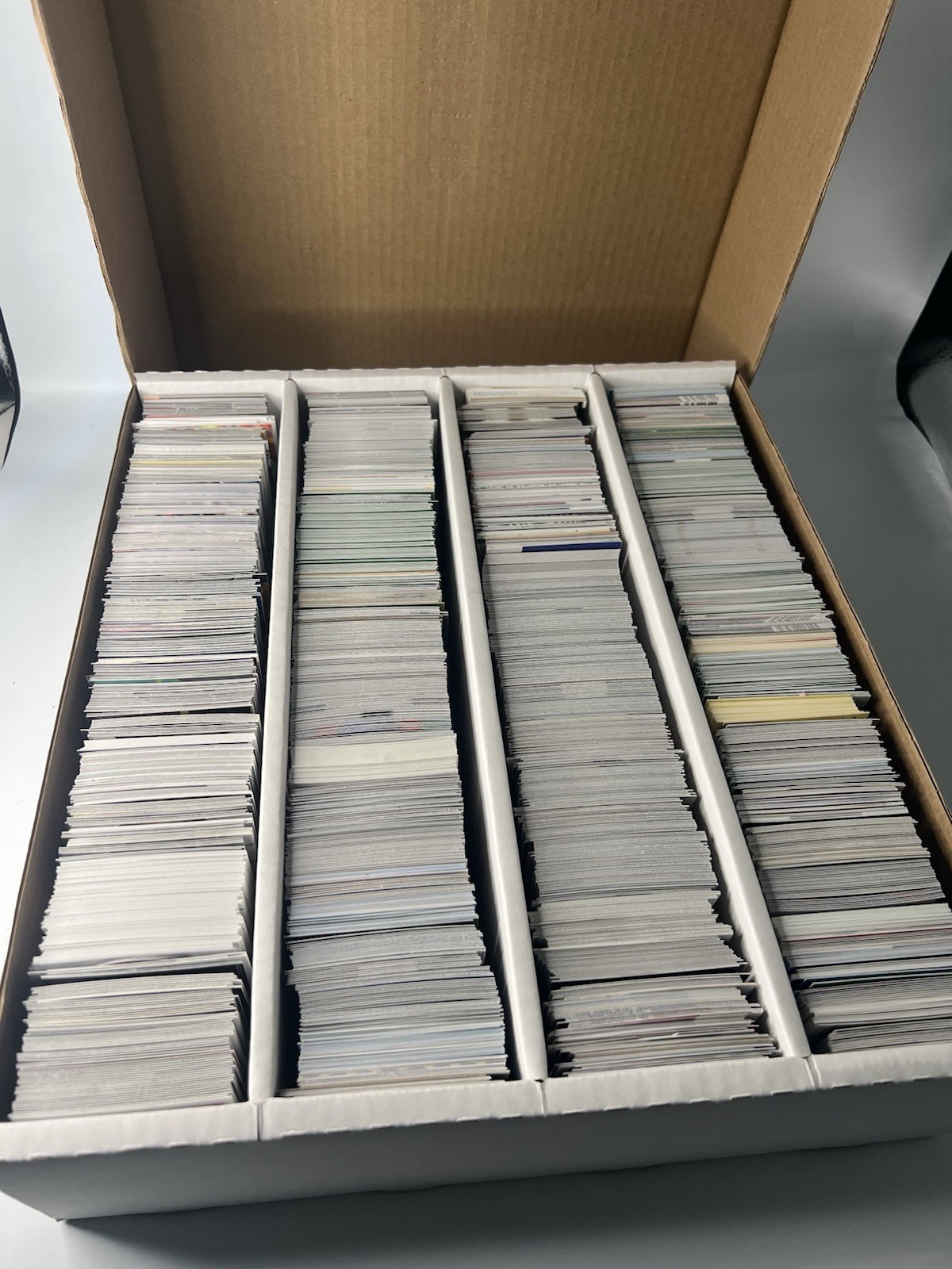 3200 Count Box of Multi Sports Card Lot – Commons, Rookies, Minor Stars, Hof’s