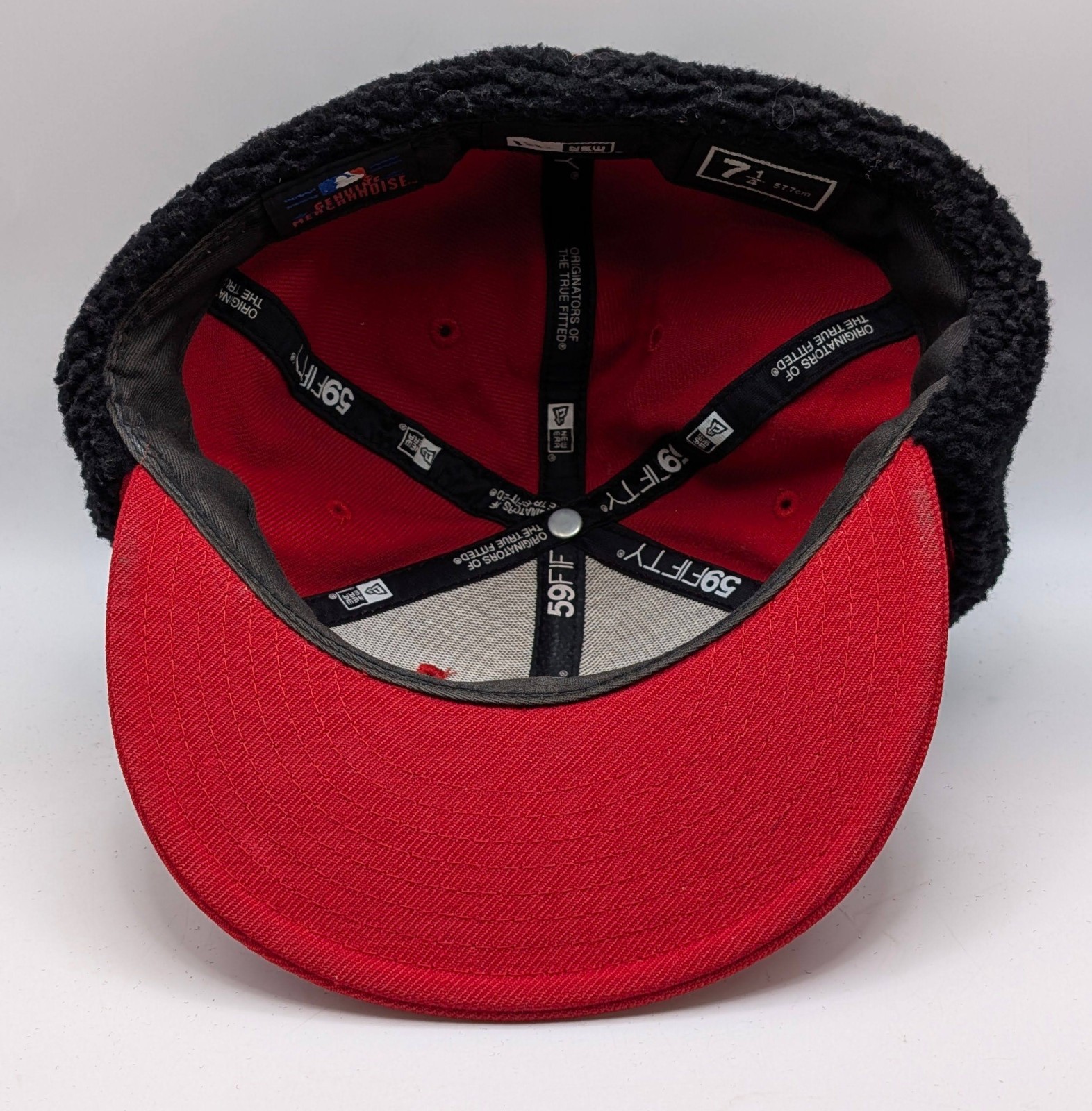 New Era MLB Cleveland Indians Chief Wahoo Fur Ear Flaps Fitted Hat Size 7 1/4