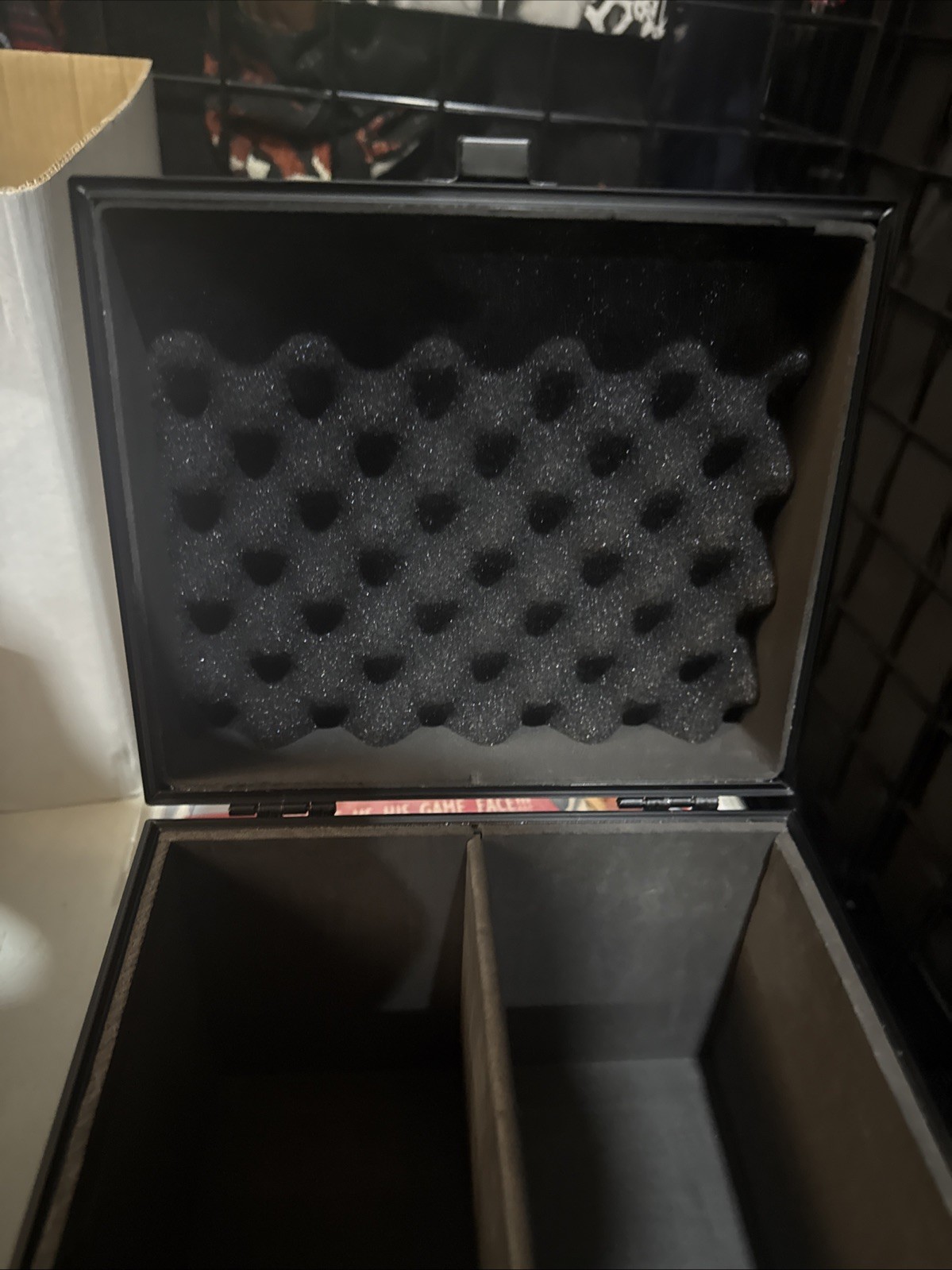 Locking Black Storage Box Case w/ Metal Latch – Collectibles / Cards / Cash