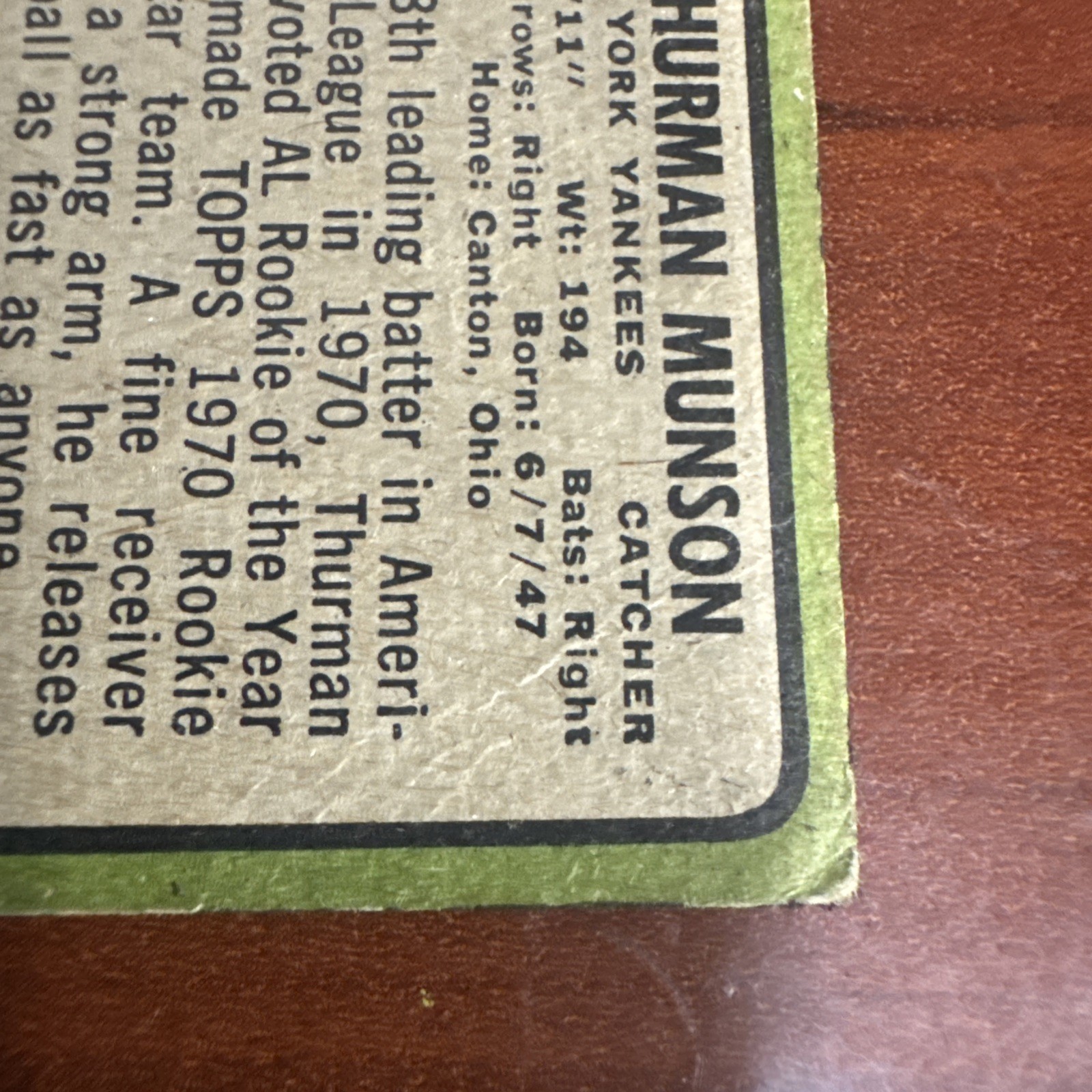 1971 Topps – Thurman Munson #5-crease&wear on corner,black ink on corner.