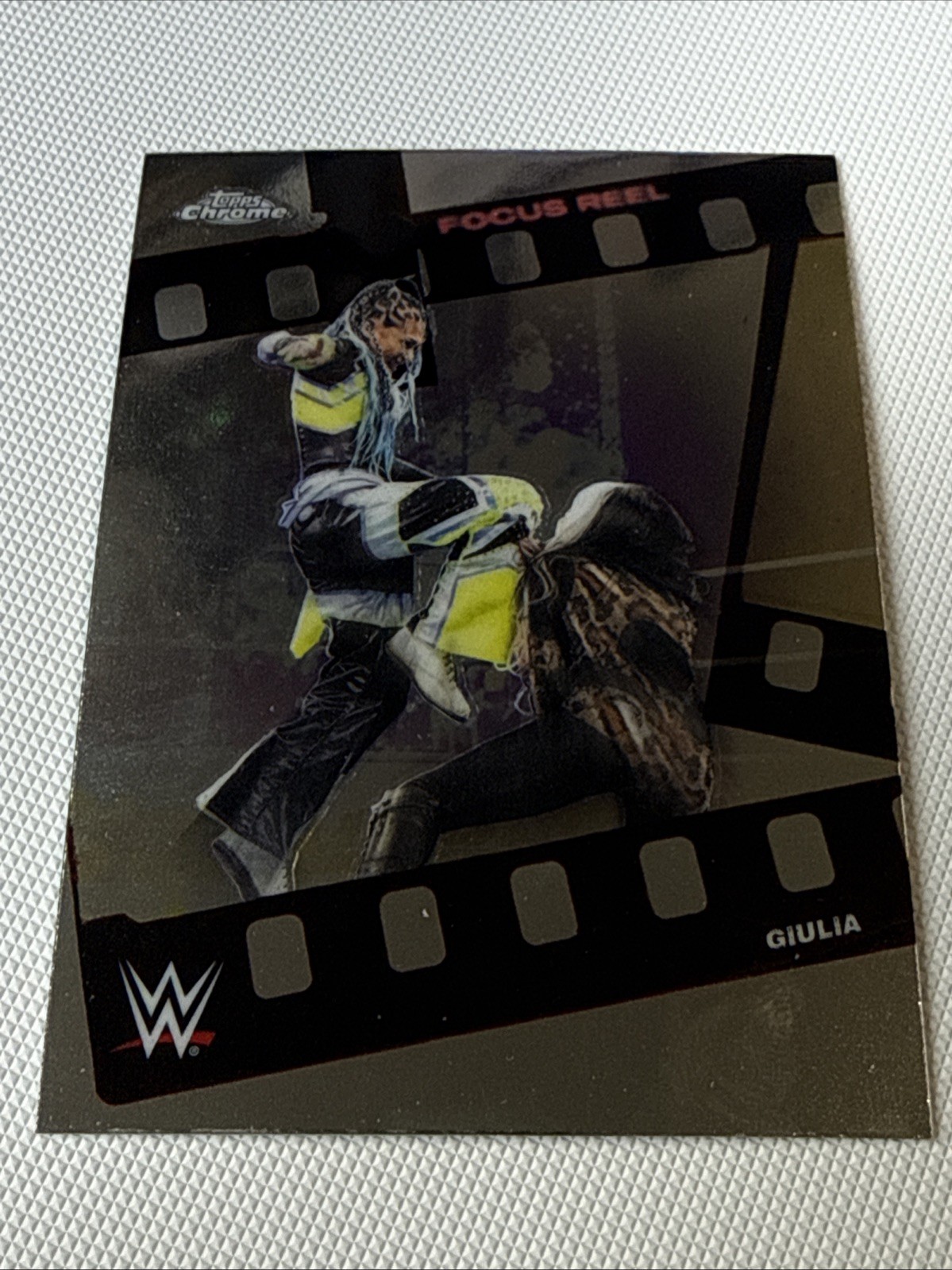 FOCUS REEL 2026 Topps Chrome WWE Wrestling Cards You Pick/Choose! READ*
