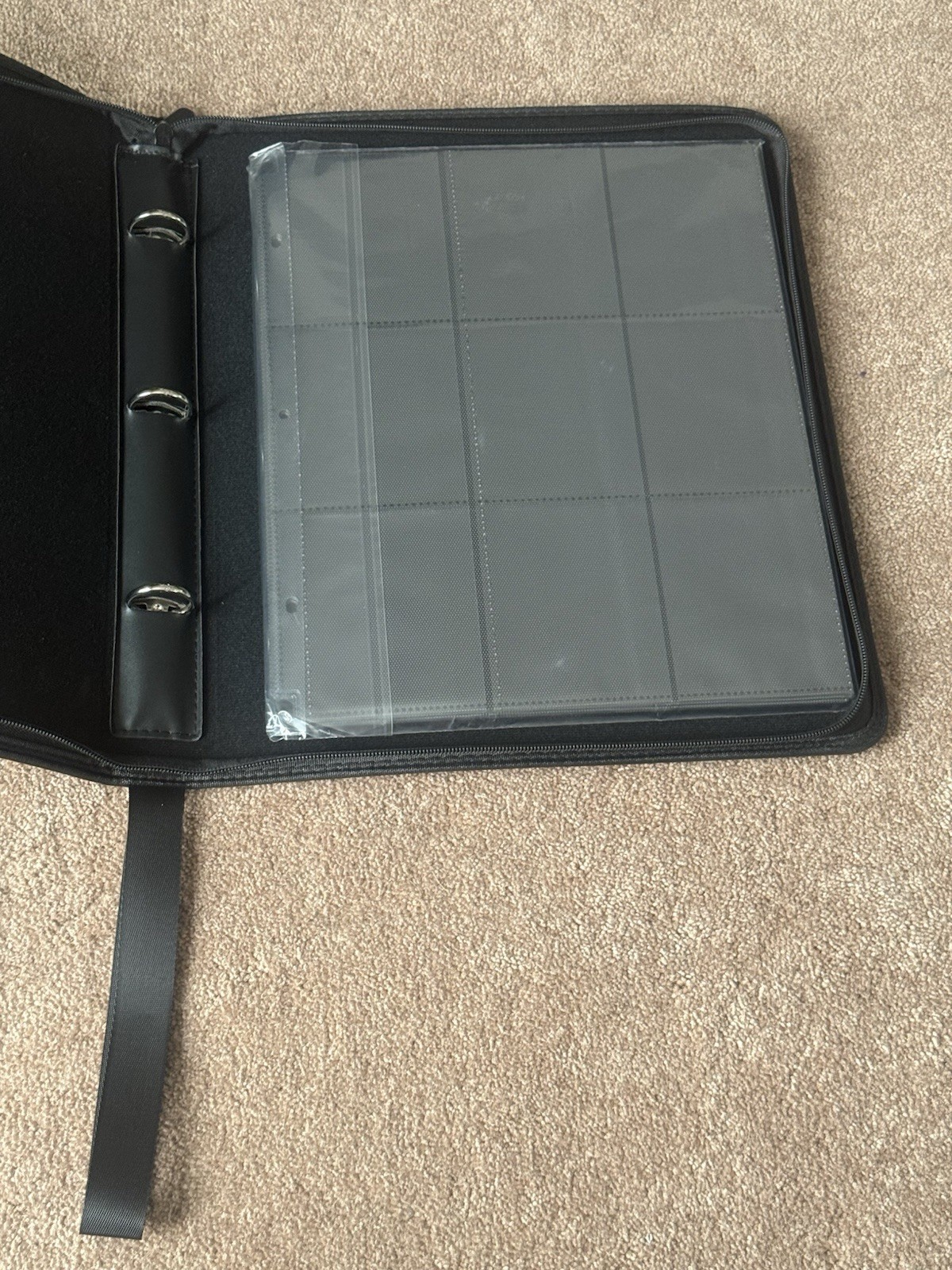 Black Zippered Trading Card Binder 3-Ring w/ 9-Pocket Pages Card Storage