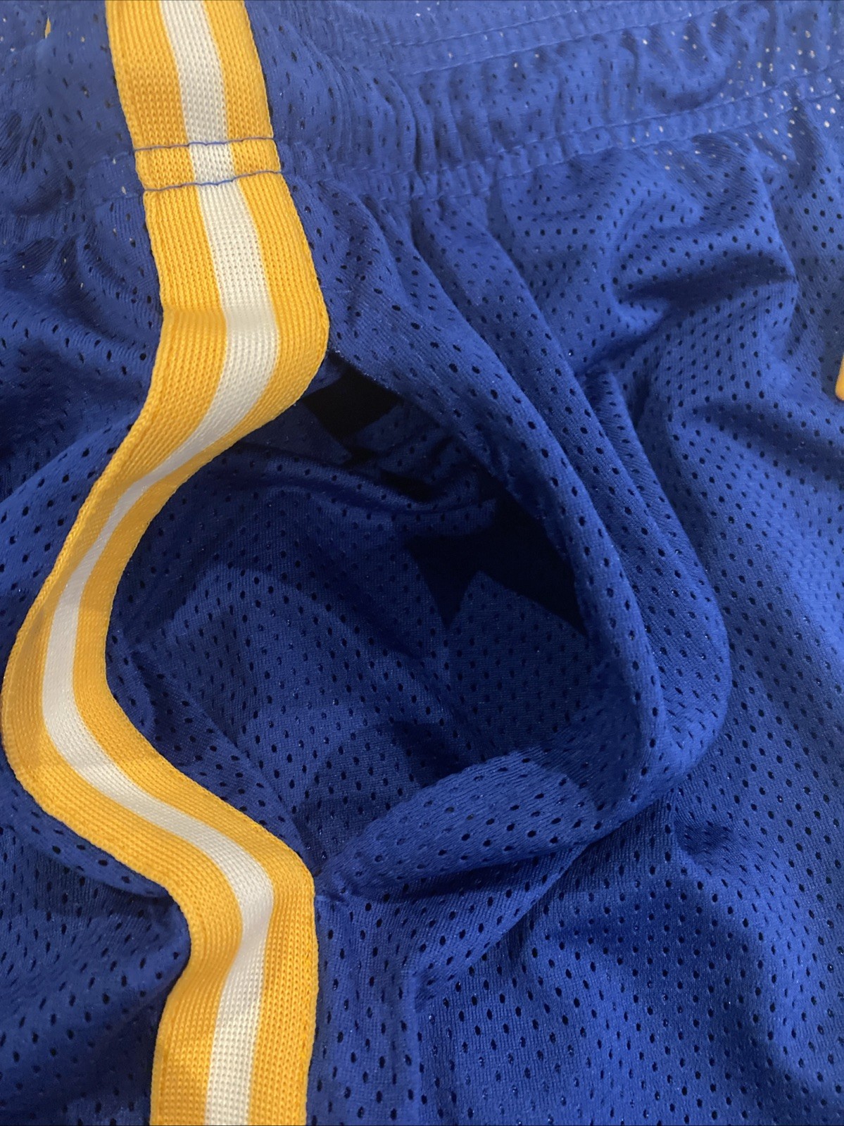 Golden State Warriors Basketball Shorts Mens XL Retro NBA Mesh Shorts Royal Gold