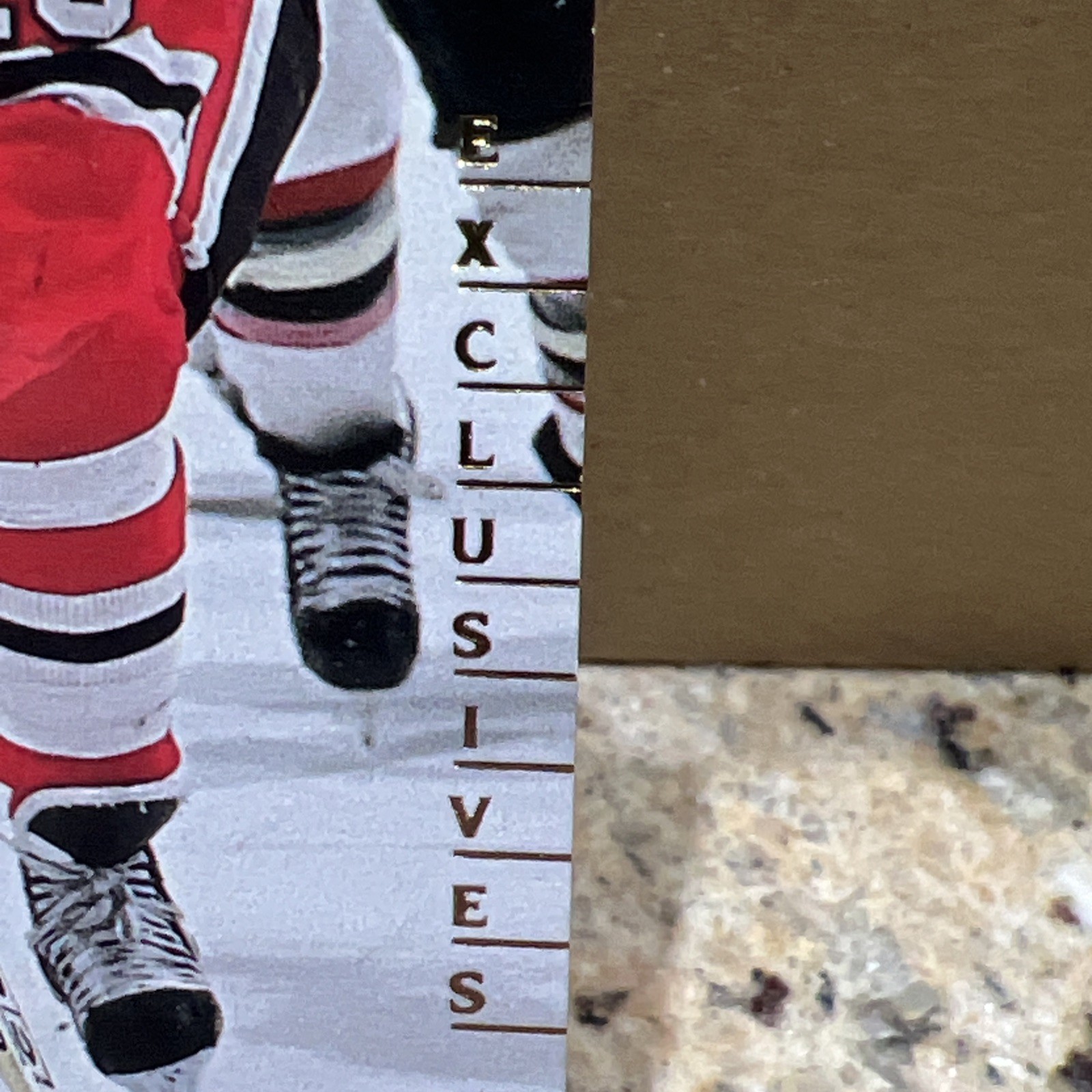 2001-02 Upper Deck – Tony Amonte UD EXCLUSIVES /100 Chicago Blackhawks
