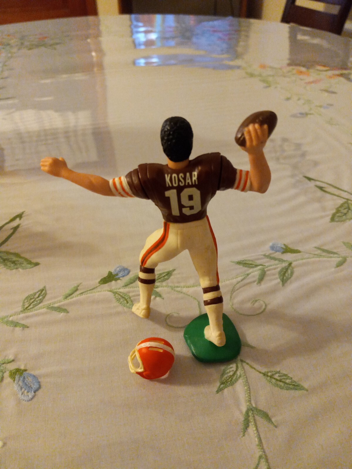 1988 Bernie Kosar Starting Lineup Figure and Card Super Nice Loose See Pics