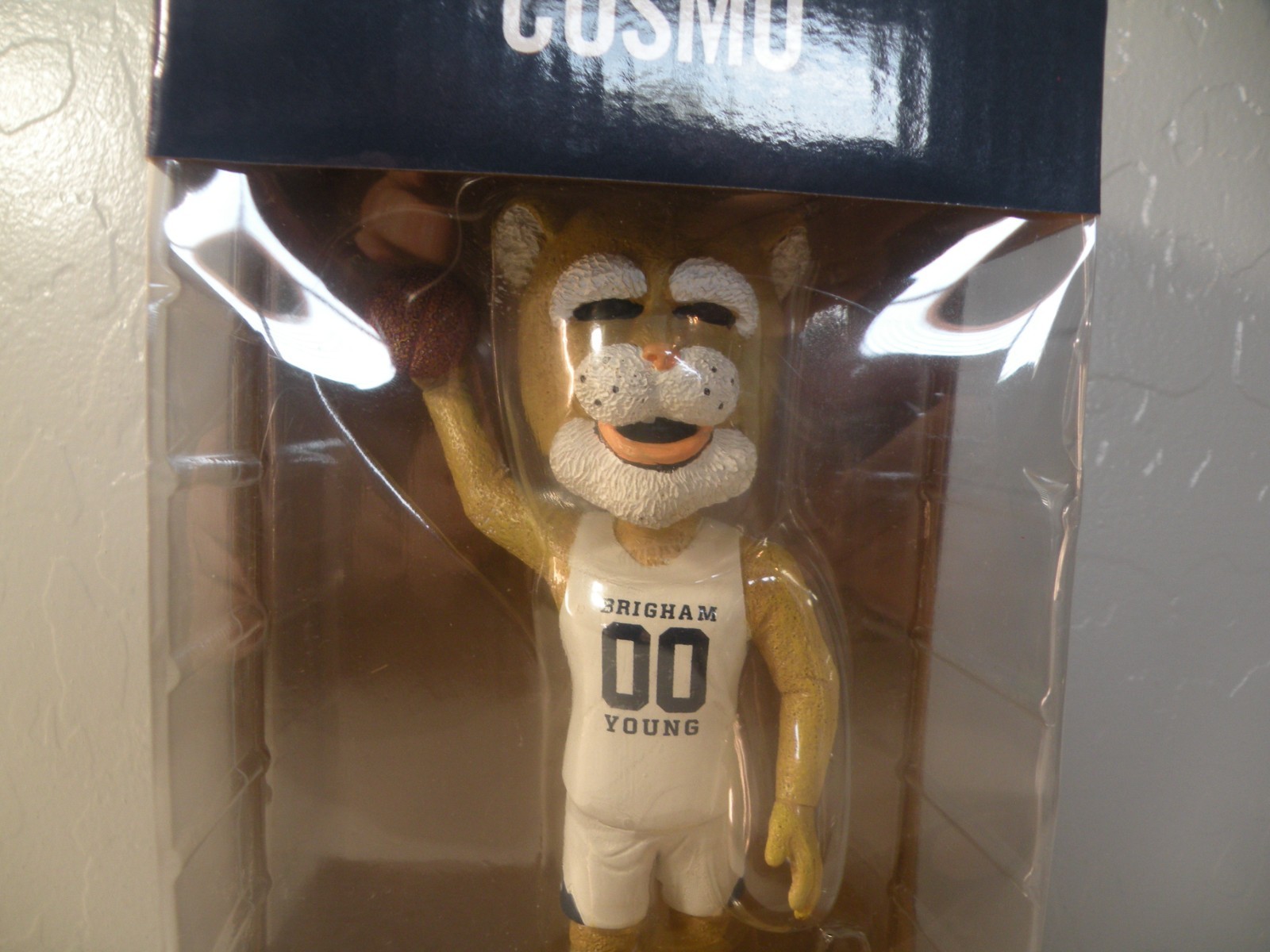 COSMO COUGAR BRIGHAM YOUNG BYU COUGARS BASKETBALL MASCOT BOBBLEHEAD NCAA