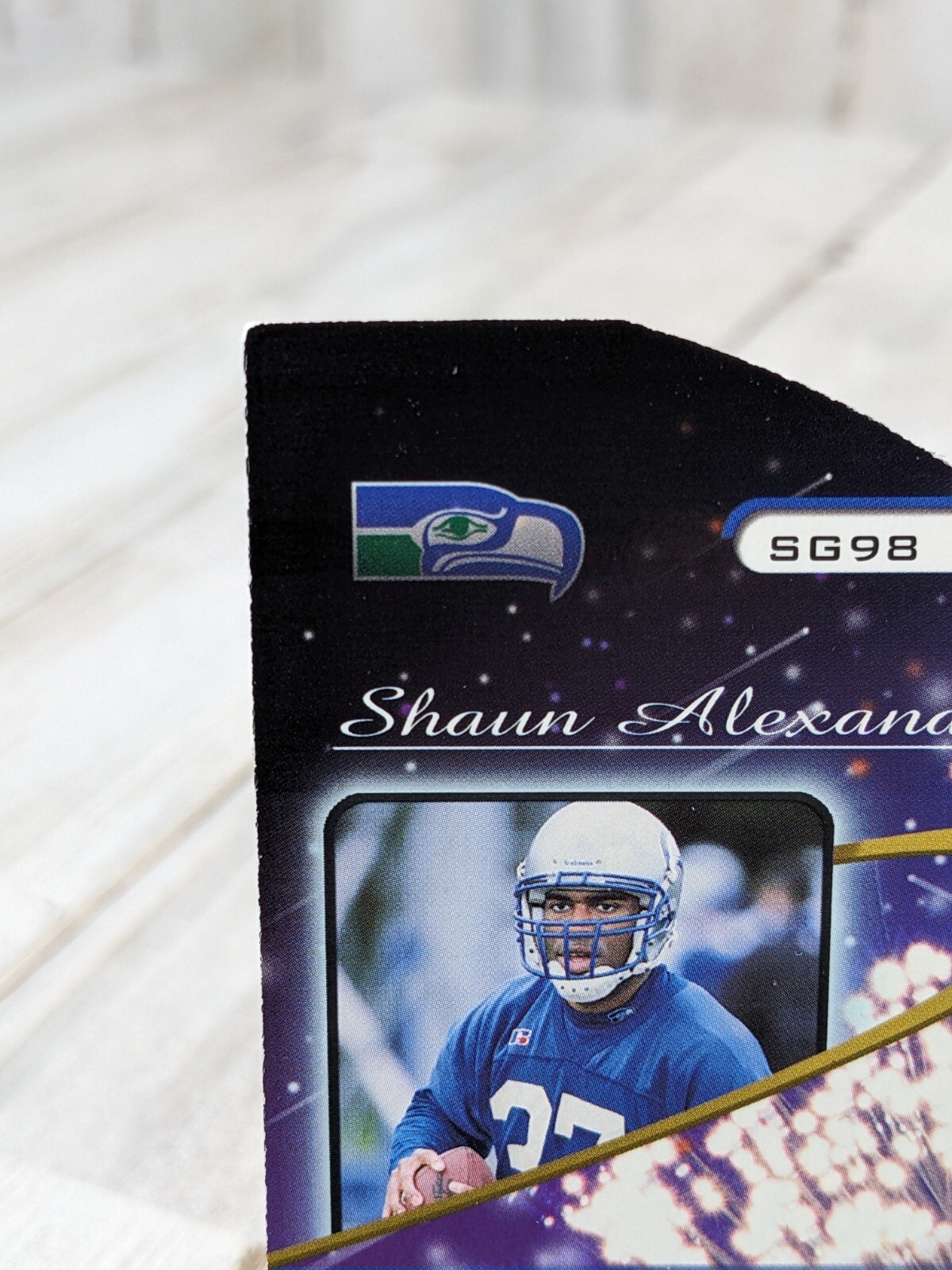 2000 Playoff Momentum Star Gazing Red Die-Cut /75 Shaun Alexander RC RARE