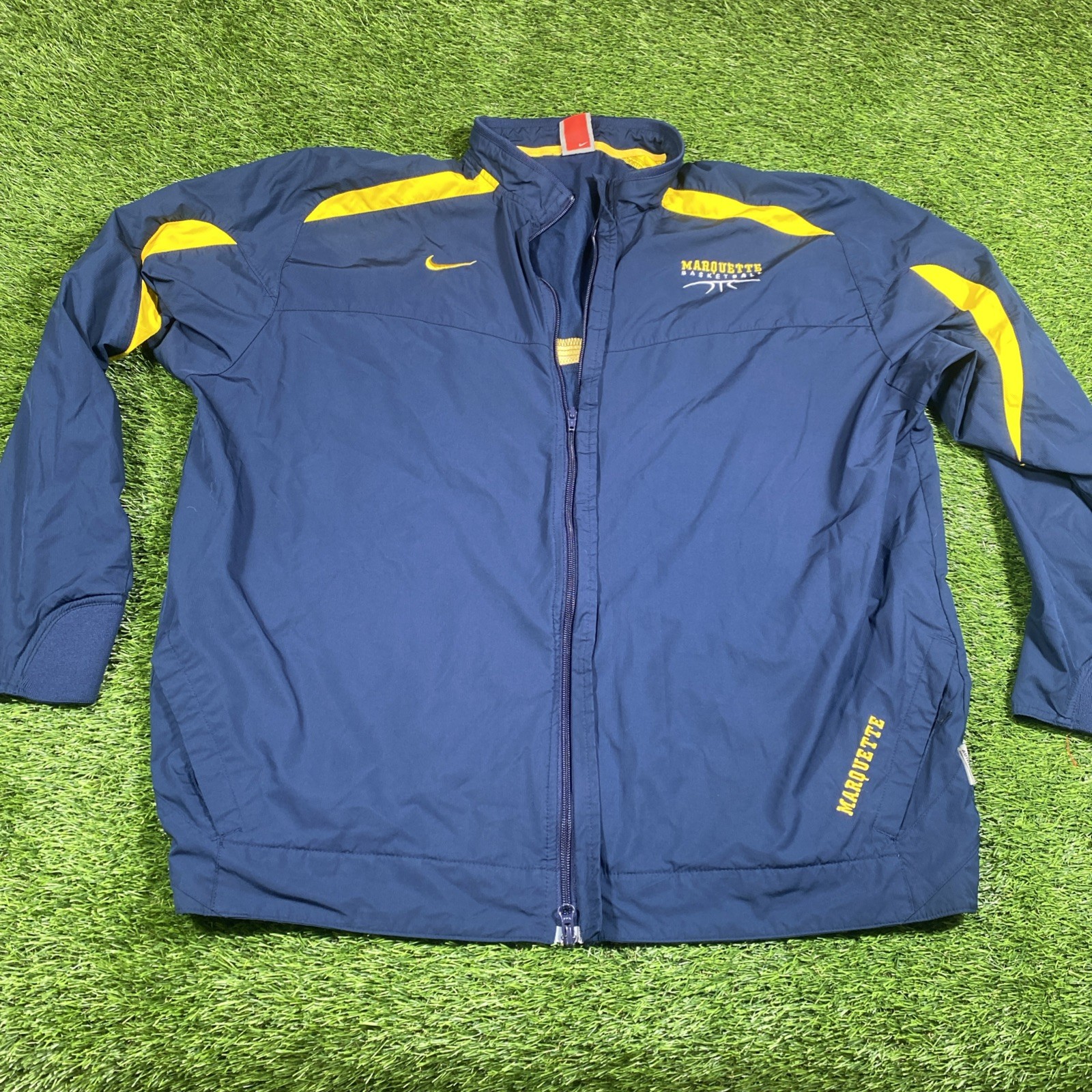 VTG Marquette Golden Eagles Basketball Nike Jacket Mens 2xl NCAA Windbreaker