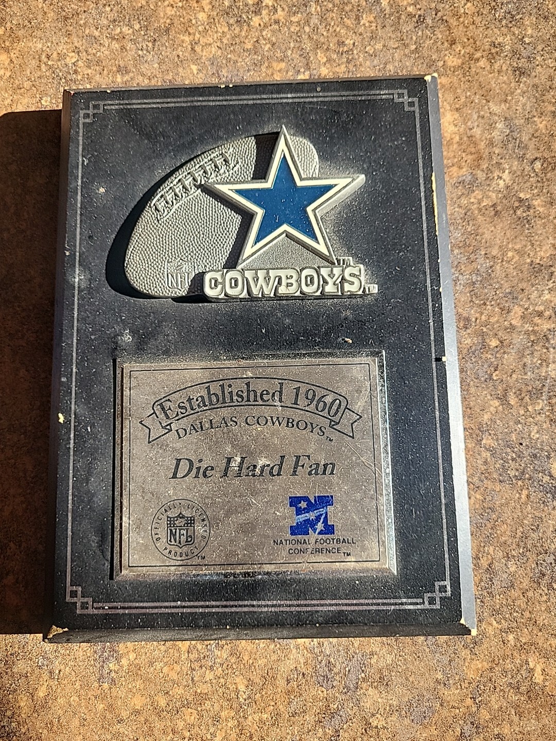 Dallas Cowboys DIE HARD FAN PLAQUE 7 X 5 INCHES ESTABLISHED 1946 GAME DAY