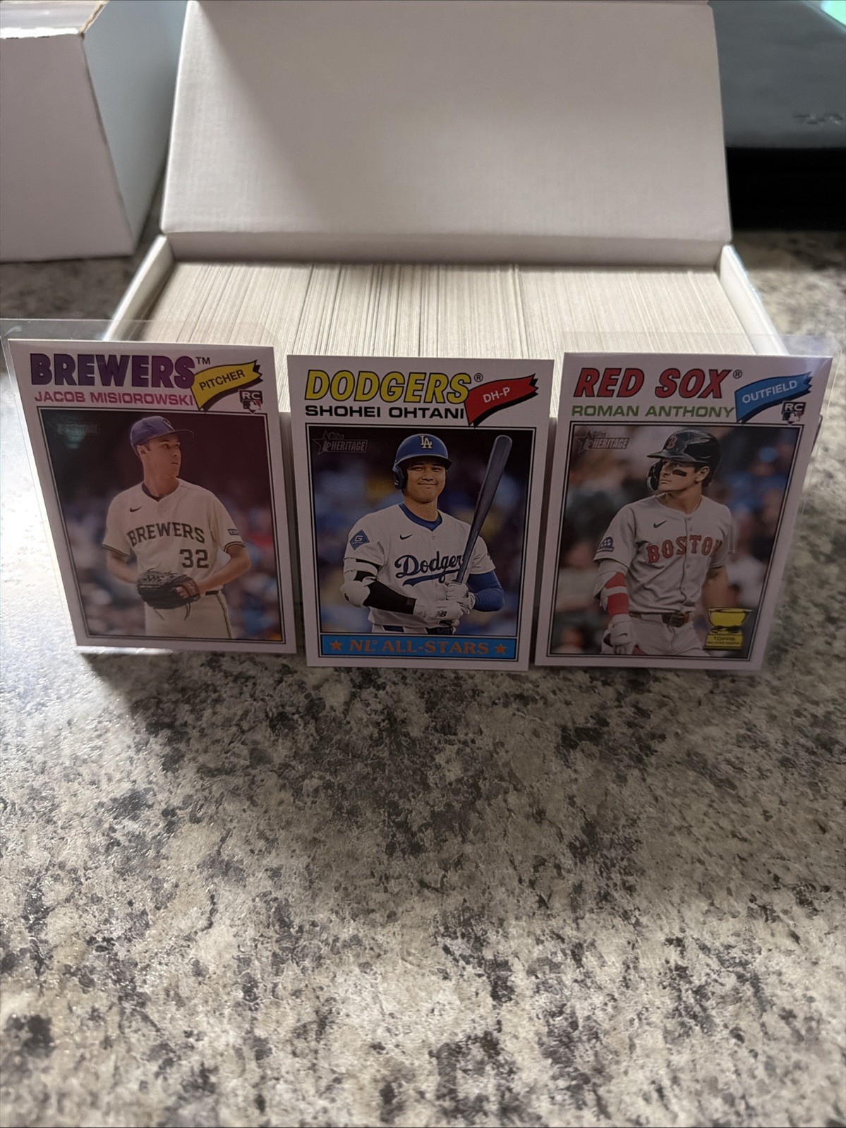 2026 Topps Heritage Complete Set (No SP’S) 1-400 Miz, Cags, Stewart RC