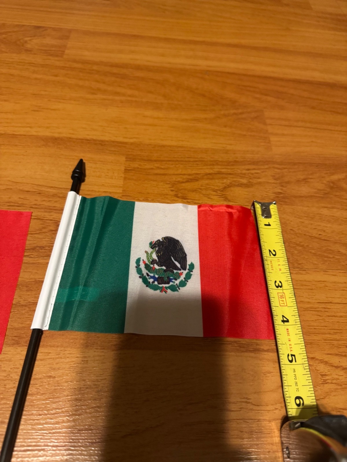MEXICO Flags. Banderas de Mexico. 12 pieces. New Product 2026. 6 in. by 4.5 in.