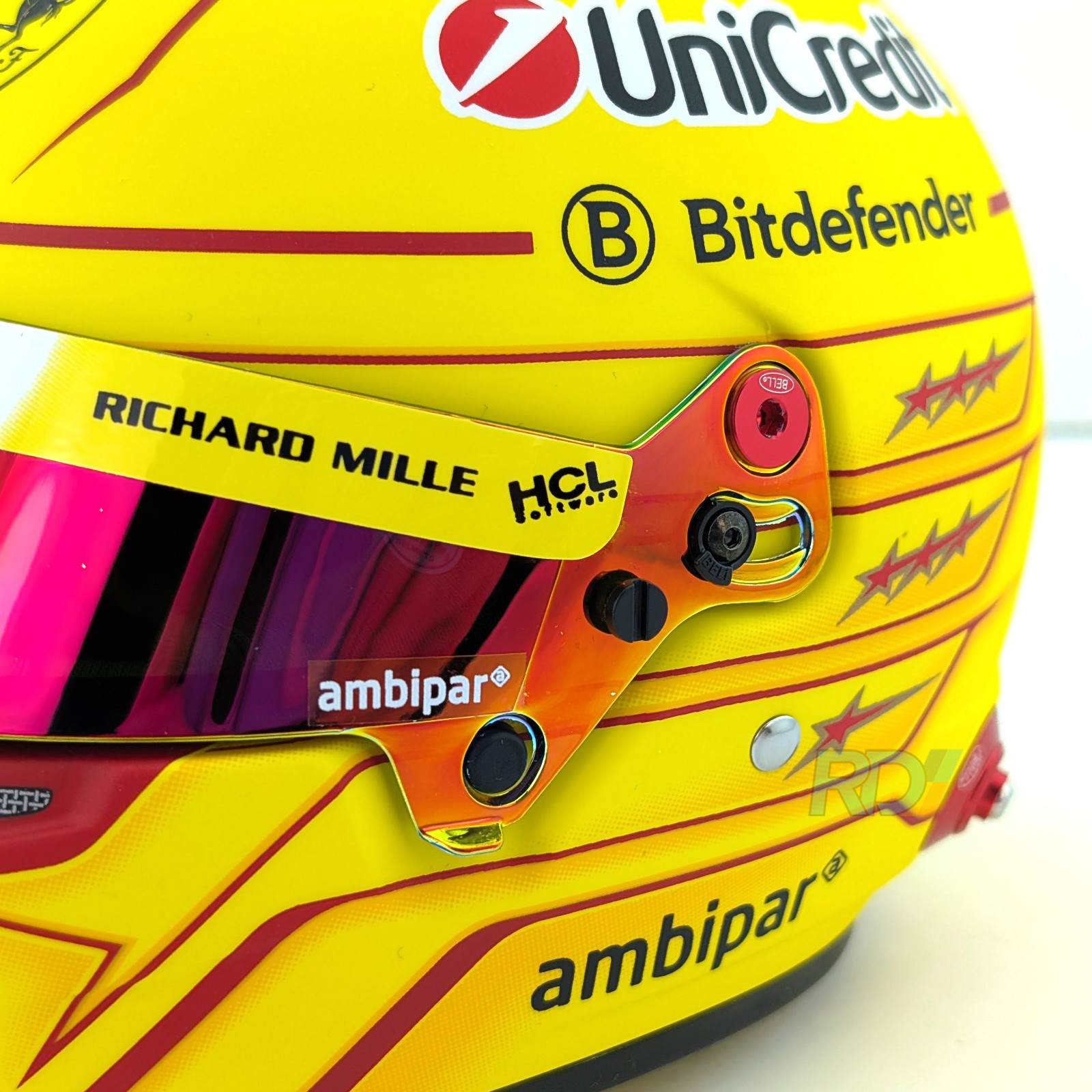 2025 Lewis Hamilton Mini Helmet – 1:2 Scale Bell Ferrari F1 Helmet – 4100414