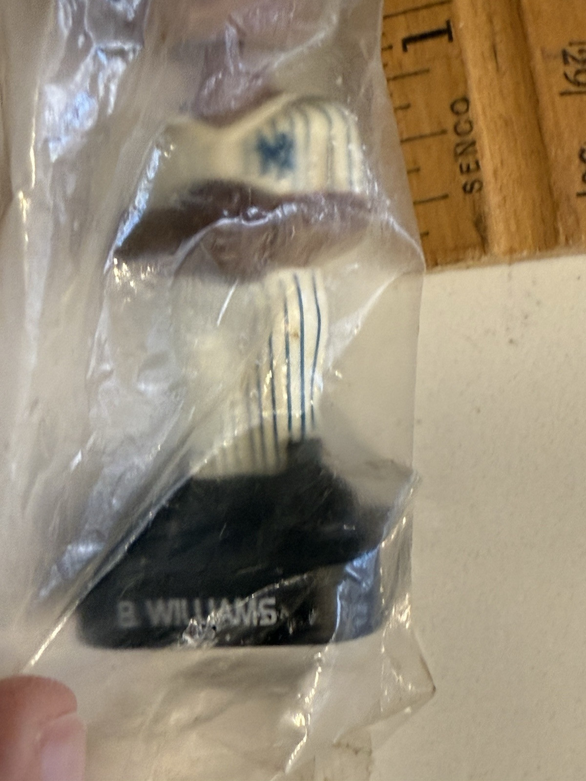 Bernie Williams * NY Yankees Mini 3” Bobblehead -Post Cereal 2002 Sealed #51
