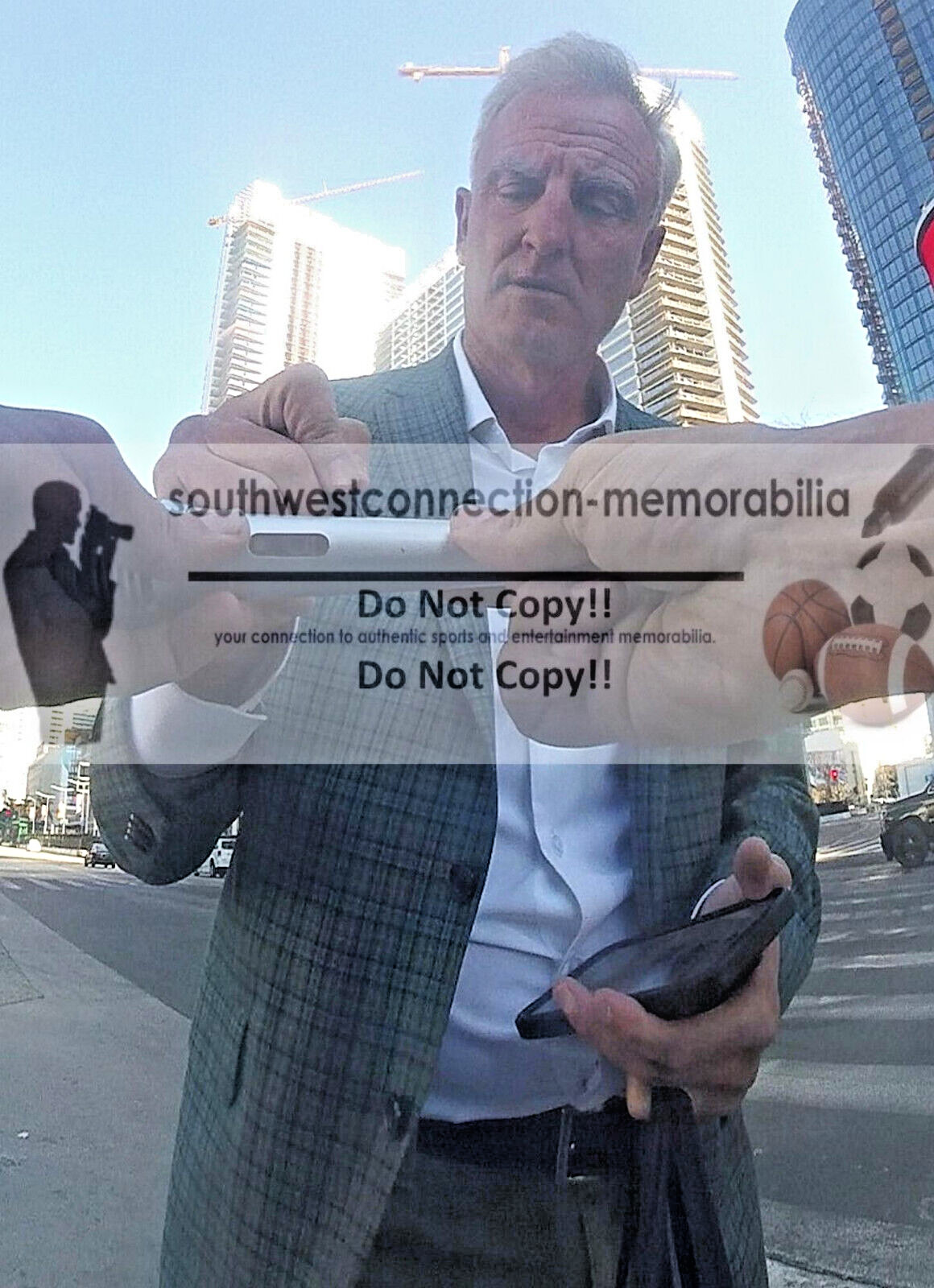 Trey Wingo Signed Microphone ESPN Sportscenter Sports Analyst Autograph Proof