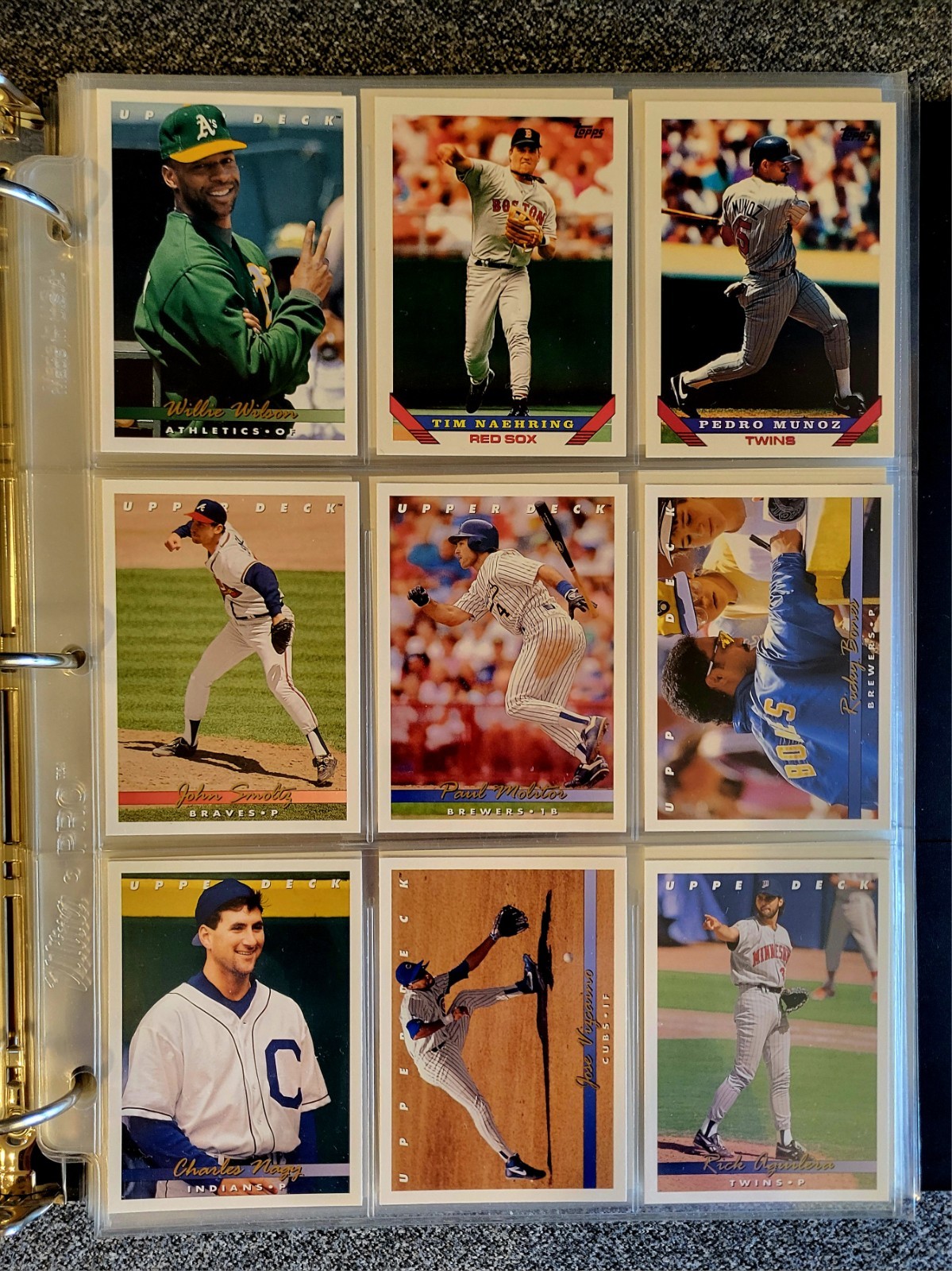 Lot of 150 Vintage Baseball Cards (RCs & HOFers) – Hard Binder – Mostly M/NM