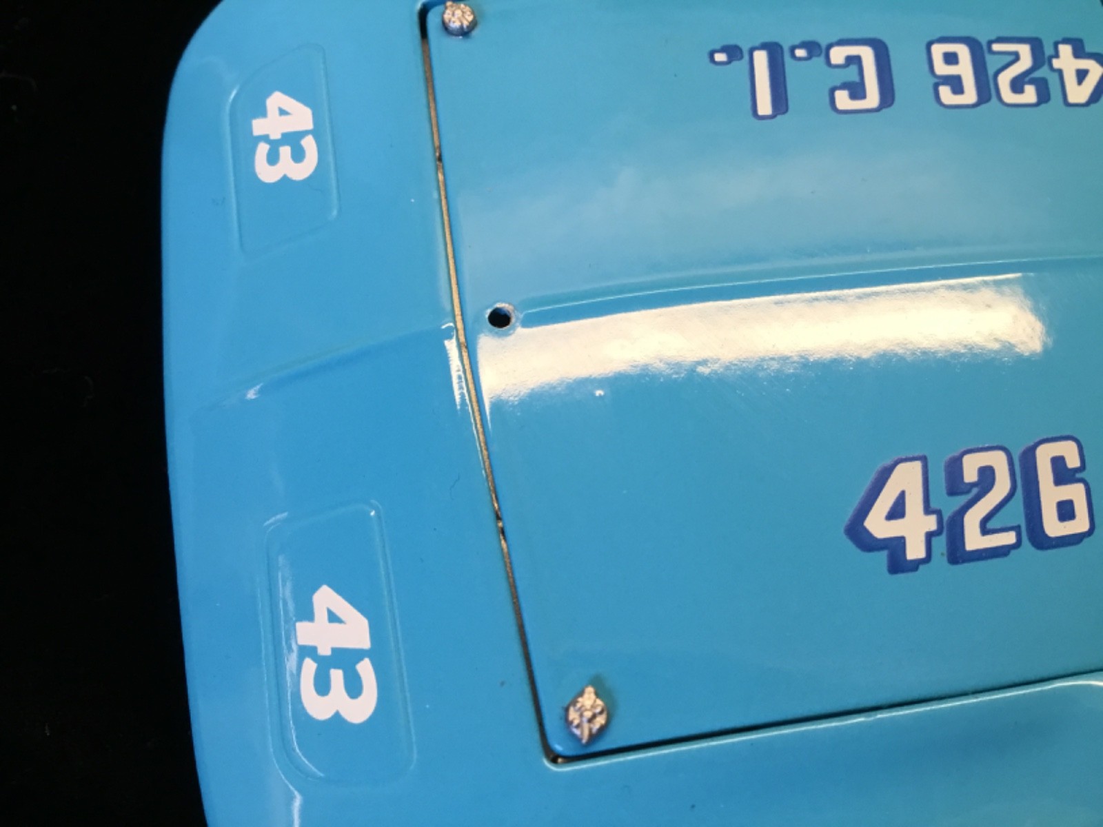 Richard Petty Autographed Plymouth Superbird 1:24 Standard 1970 Diecast Car