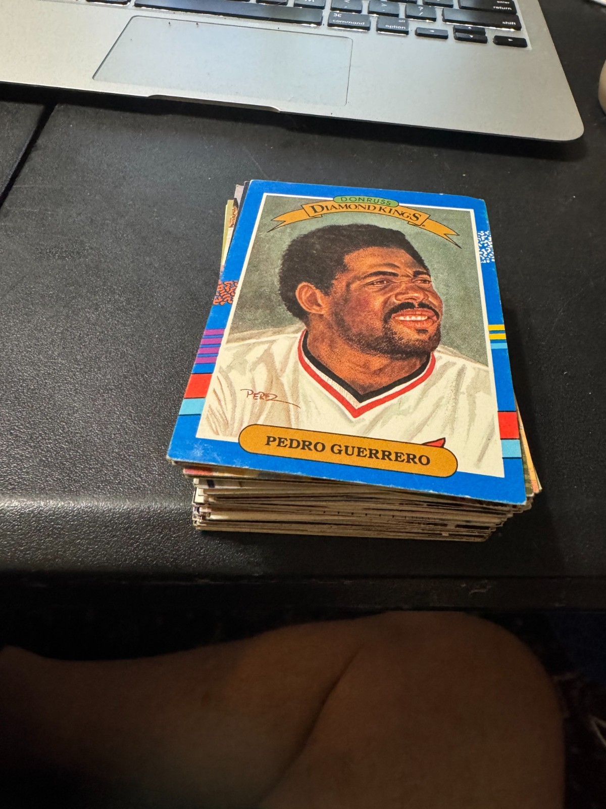 LOT OVER 60 SPORTS CARDS – MLB, NFL, NBA – SEE PICKS GREAT SELECTION