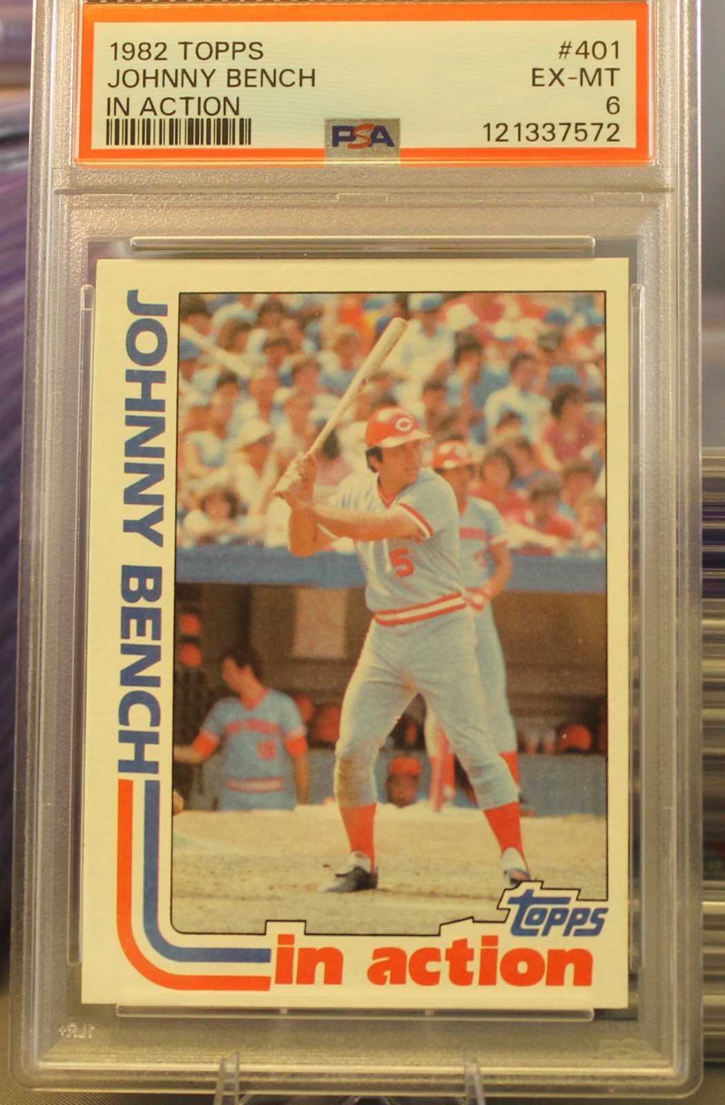 1982 TOPPS BASEBALL #401 JOHNNY BENCH – IN ACTION – PSA GRADED EX-MT 6