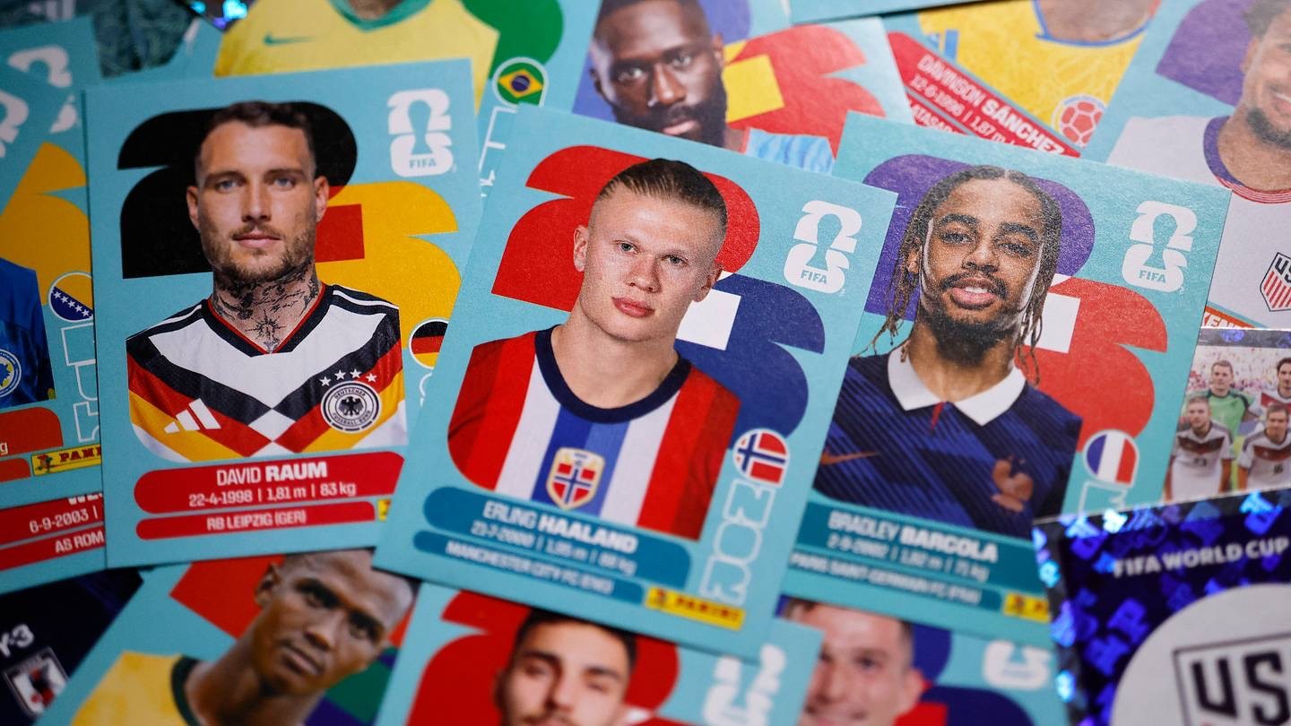 Stickers (LATAM VERSION) Panini World Cup 2026 MEX1-SCO20