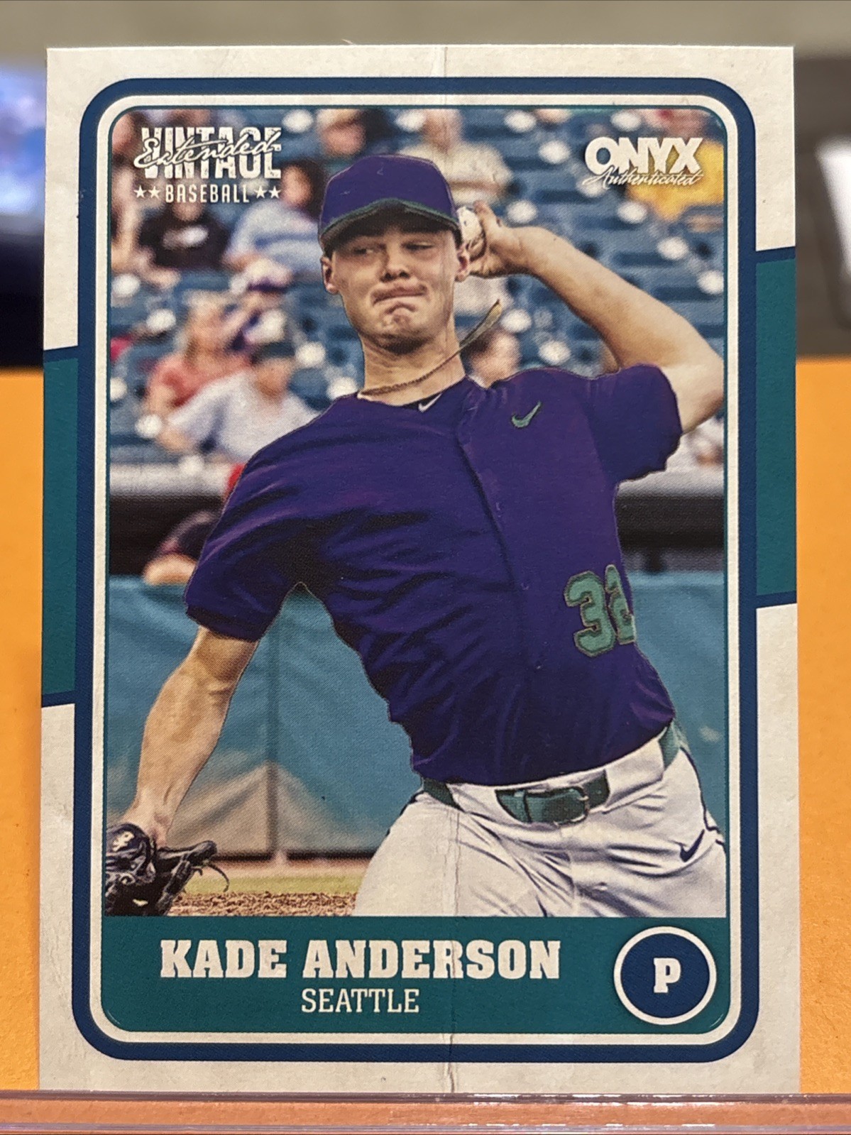 2025 Onyx Vintage Extended #OVKAAN Kade Anderson – Mariners Prospect