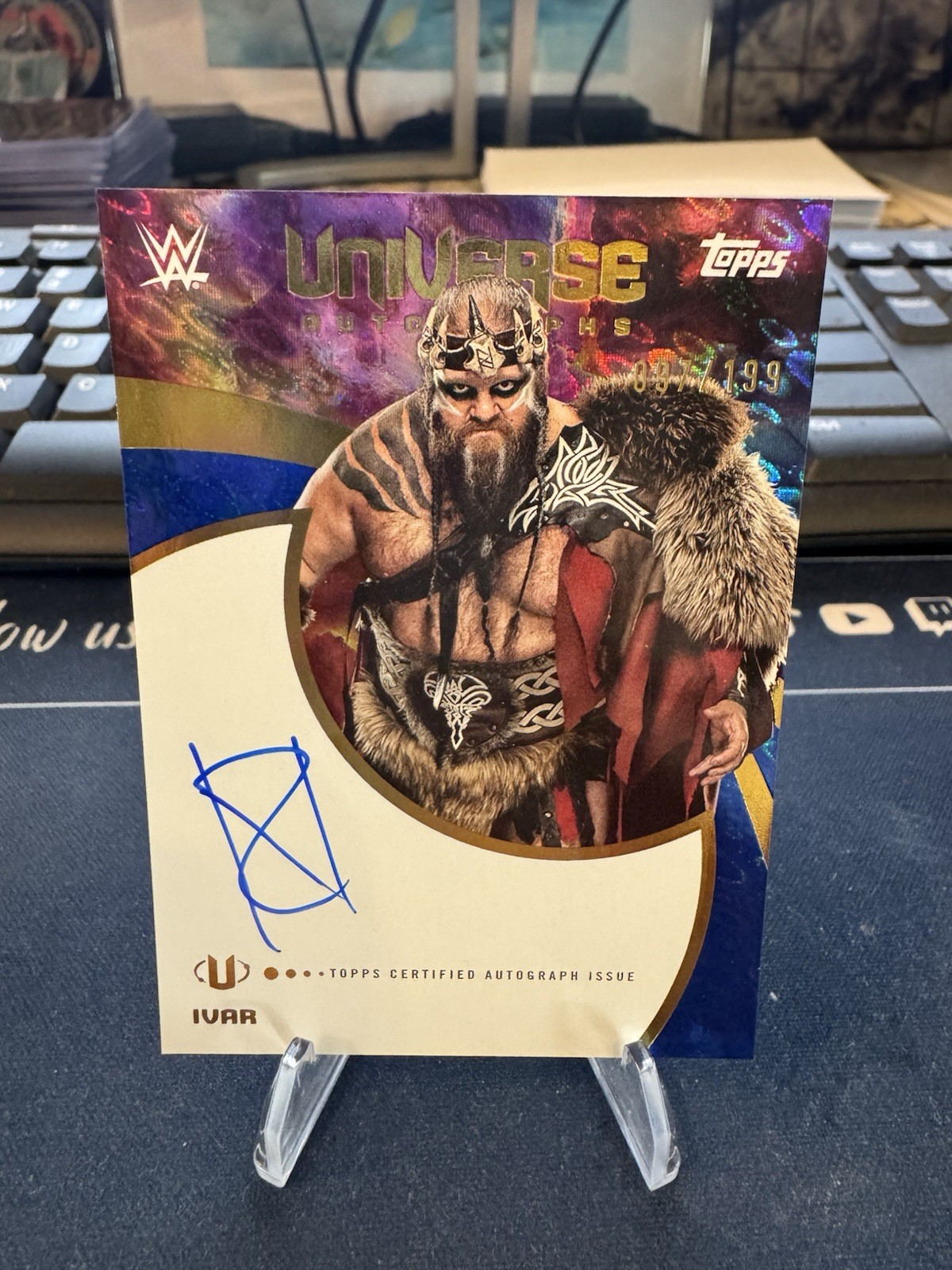 2025 Topps Universe WWE Ivar Auto Blue Pulse /199