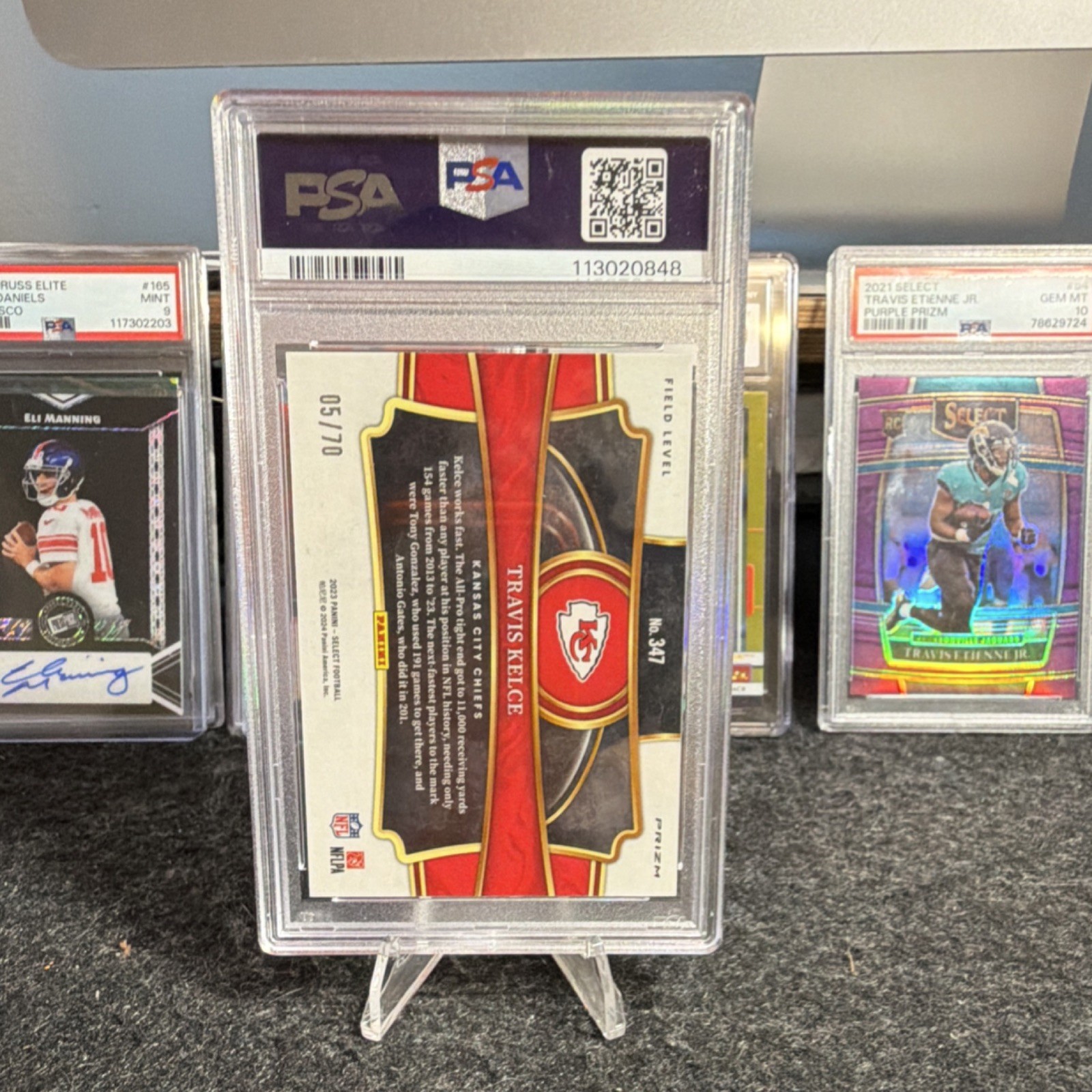 Panini 2023 Select Field Level Travis Kelce Chiefs Dragon Scale Prizm #347 /70