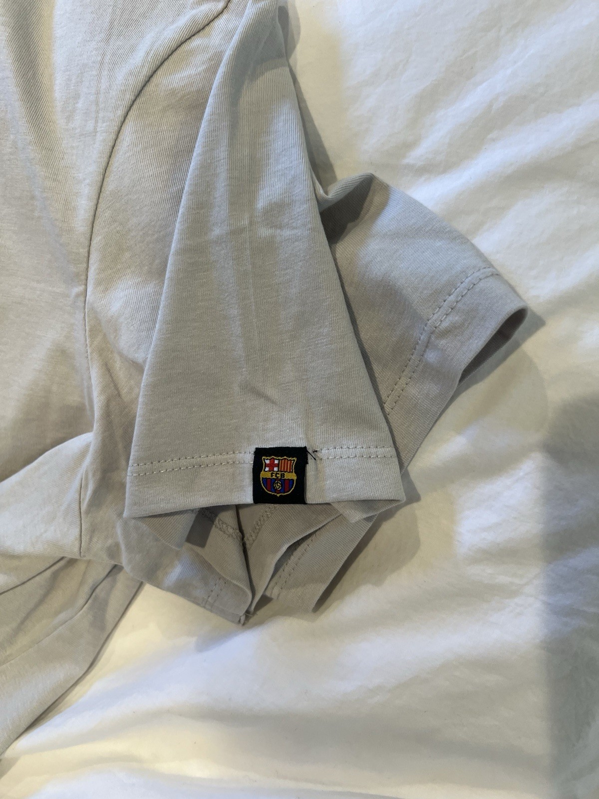 FC Barcelona T Shirt Medium-Not Available In US!