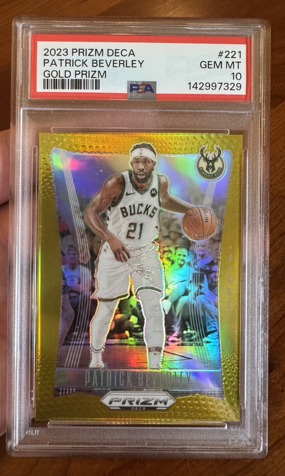 Patrick Beverley 2023 Prism Deca Gold Prism 221 PSA 10