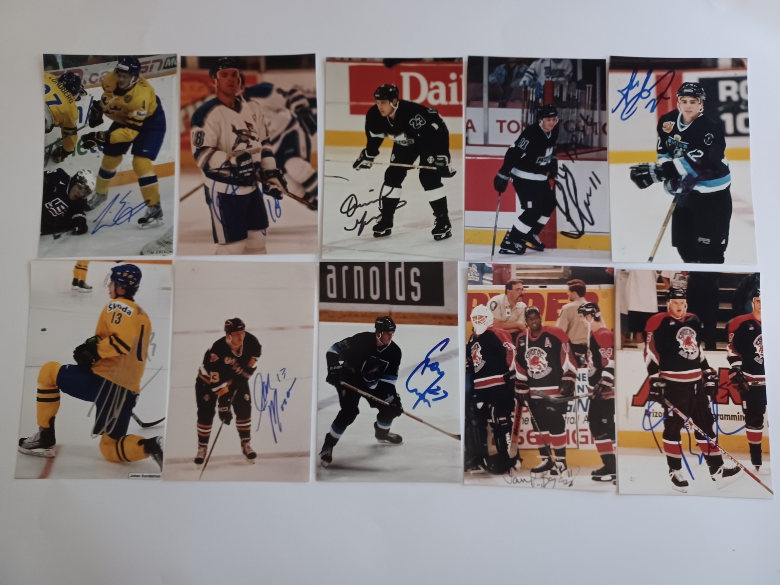 Minor League Hockey HUGE Lot of (200) Signed 4×6 Photos – All Different