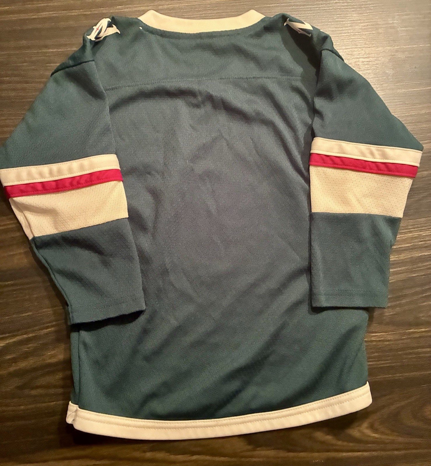 Minnesota Wild NHL Hockey Jersey Size 4/7 Green Beige Red Officially Licensed