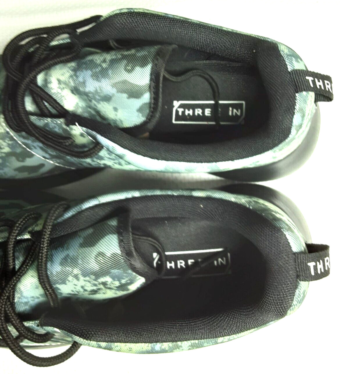 Three-in New England Patriots Camo Football Shoes men’s size 10.5