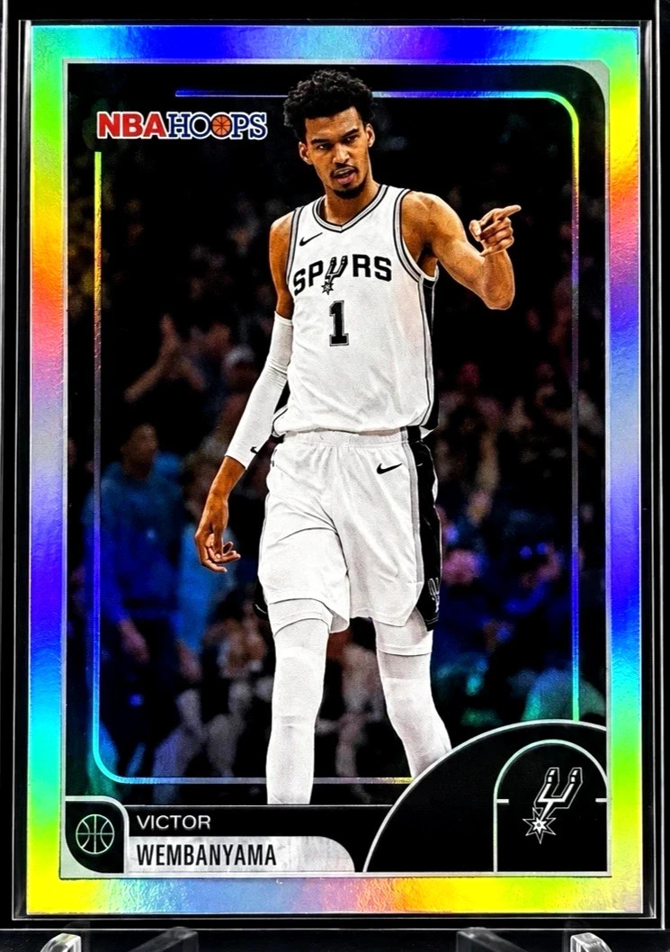 🏀🏀2025 NBA Hoops VICTOR WEMBANYAMA SILVER Refractor Spurs 🏀🏀
