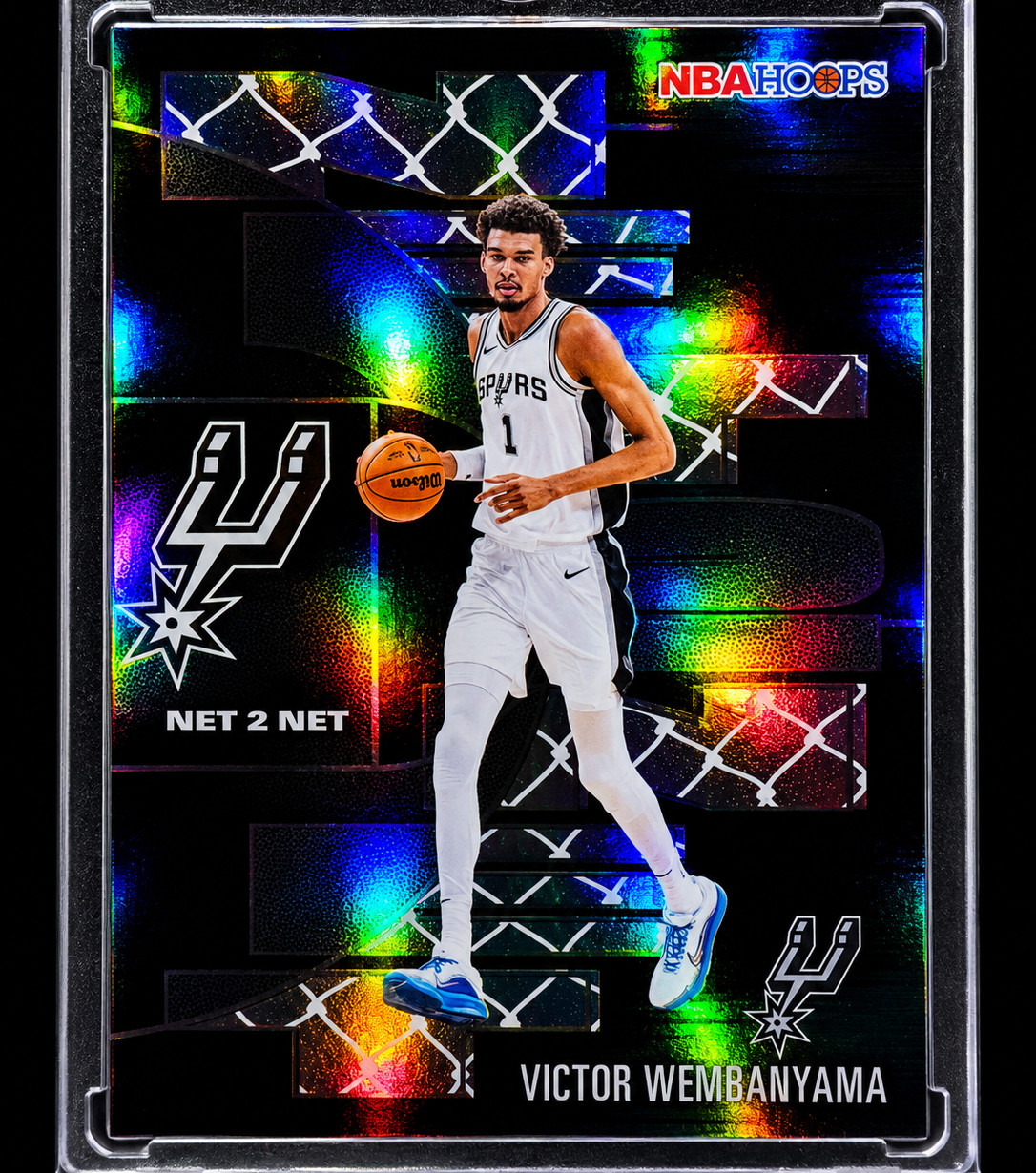 VICTOR WEMBANYAMA BLACK REFRACTOR SP Insert Holo Foil 2025-26 San Antonio Spurs