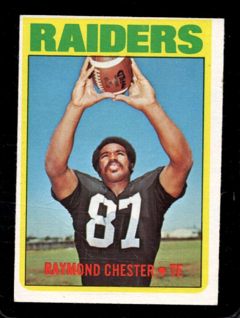 1972 TOPPS #143 RAYMOND CHESTER VGEX (RC) RAIDERS *X81909