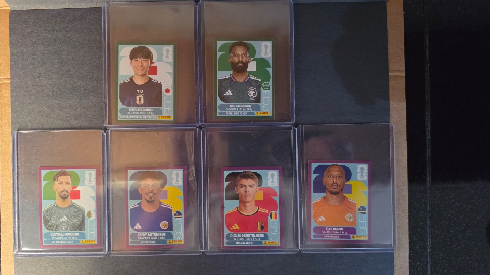 🔥2026 Fifa World Cup Panini Sticker White, Blue, Orange, Purple, Green🔥