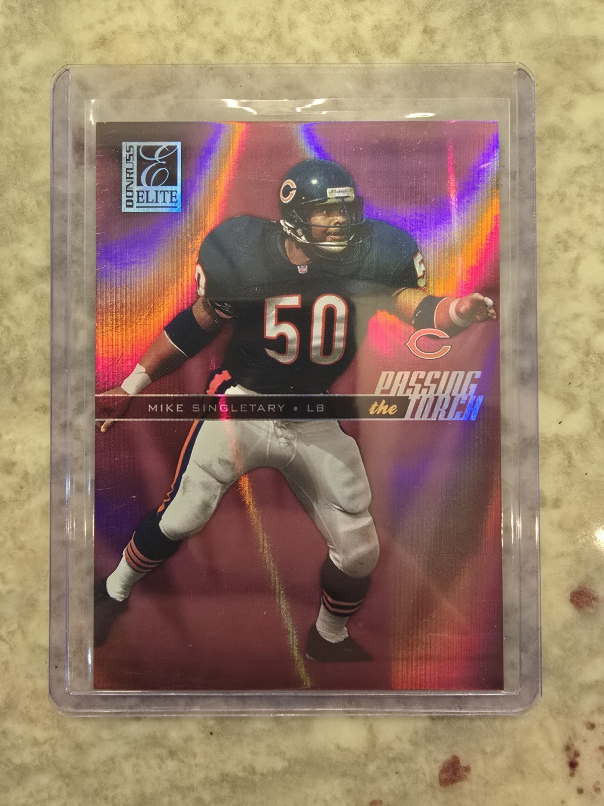 2004 Donruss Elite Brian Urlacher, Mike Singletary Passing the Torch /500 PT-24