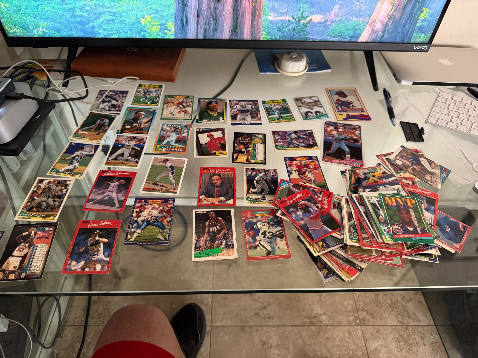 🐣 EasterSale lot of loose training cards, baseball football basketball various