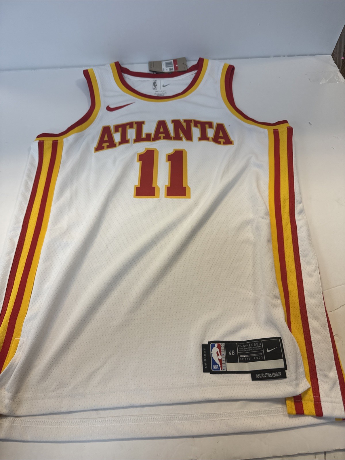 Trae Young Signed Atlanta Hawks Nike Swingman Jersey w/ tags Fanatics Cert